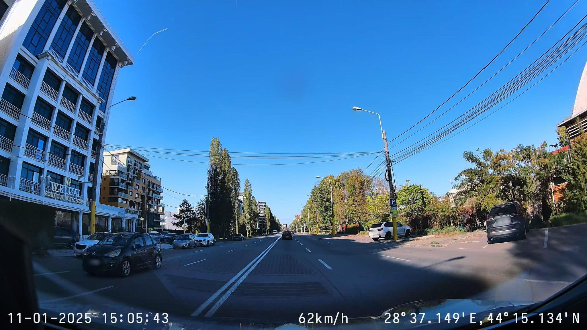 Street view near Hotel Regal, Palazu Mare — © edjone (CC BY-SA · Mapillary)