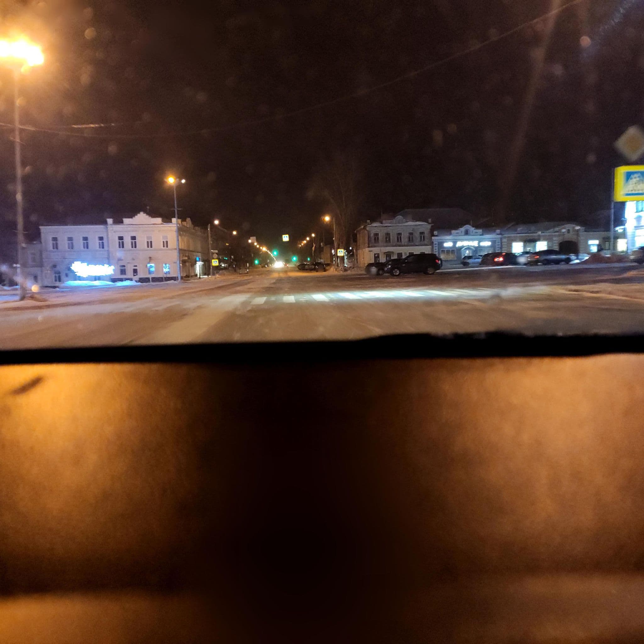 Street view near Гостиница Чистополь, Chistopol’ — © phoneuploader (CC BY-SA · Mapillary)