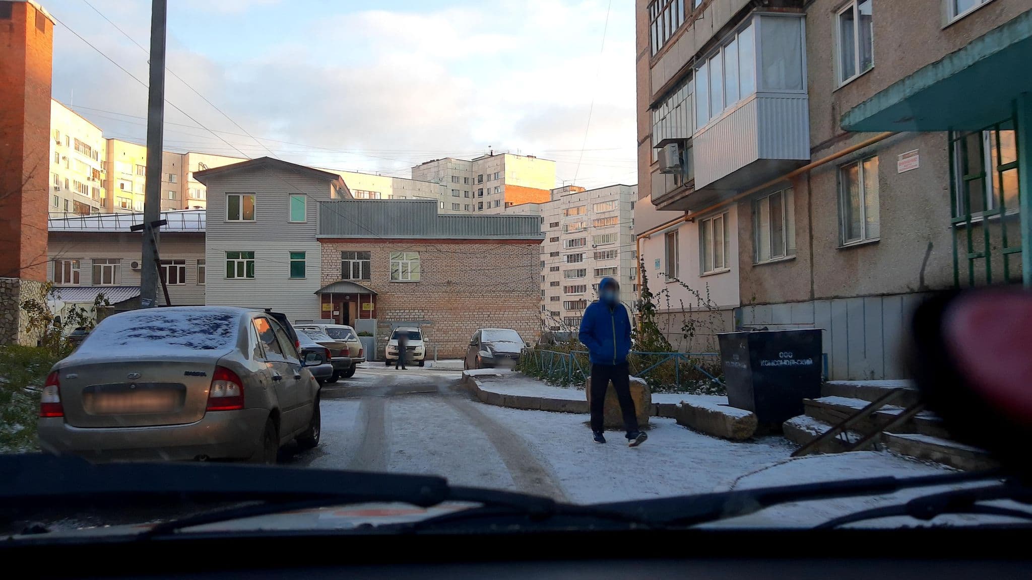 Street view near Smiles Hostel, Ufa — © phoneuploader (CC BY-SA · Mapillary)