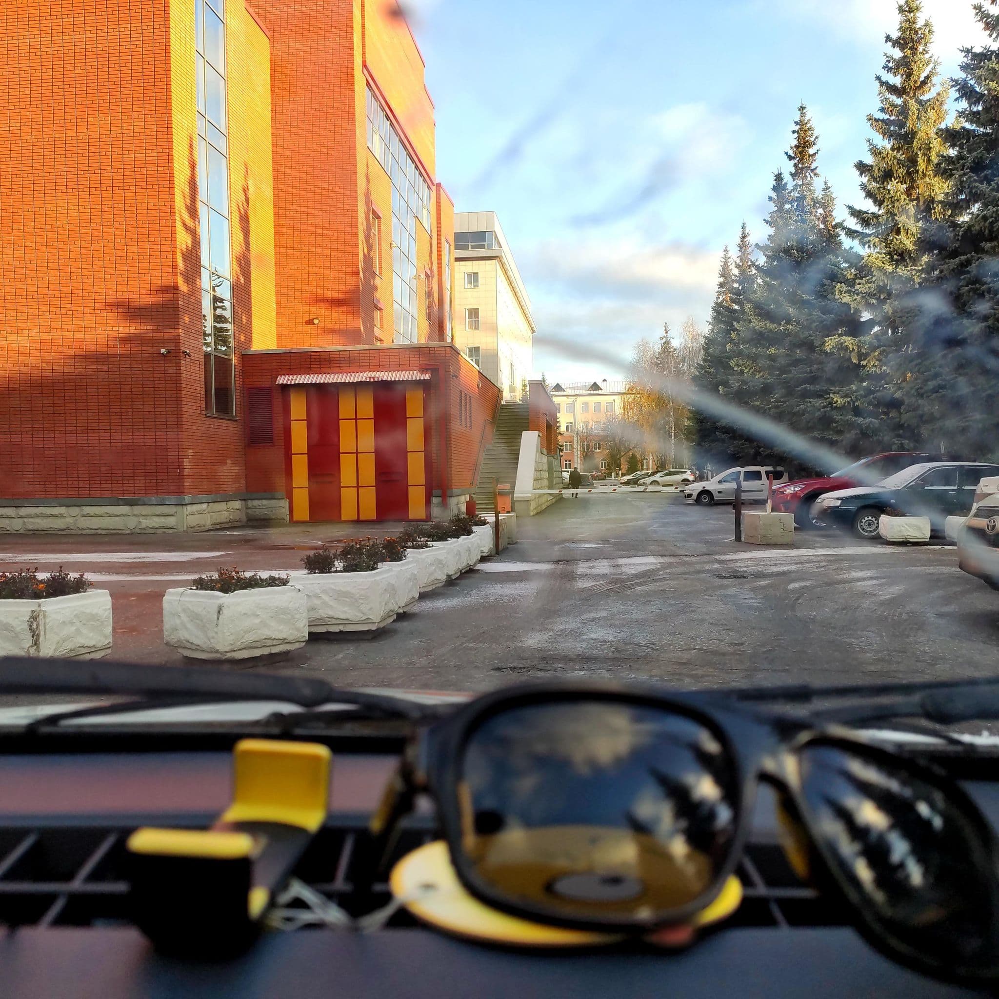 Street view near Эдем, Ufa — © phoneuploader (CC BY-SA · Mapillary)