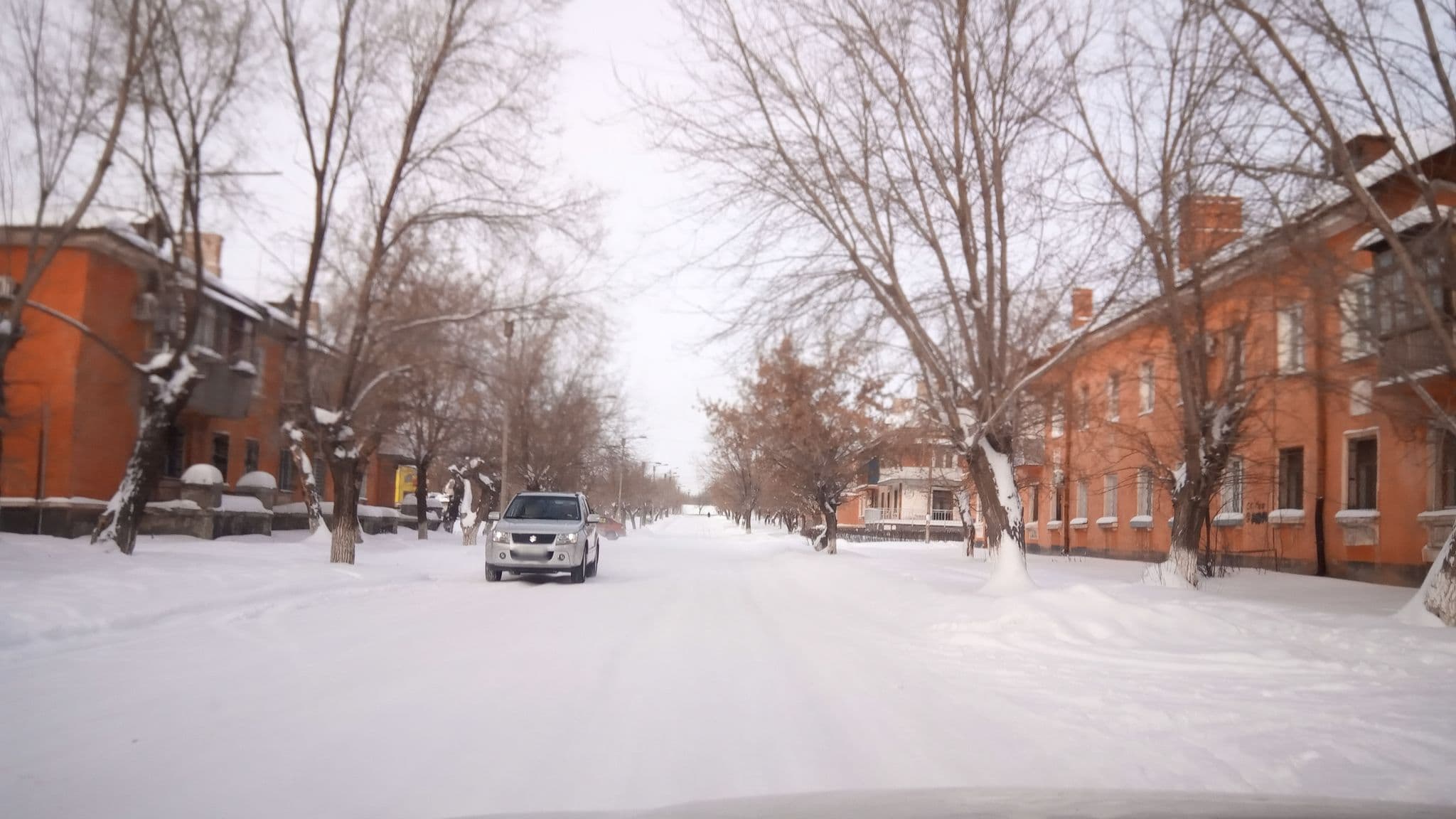 Street view near НОВОТРЭКС ОТЕЛЬ, Novotroitsk — © okhtis (CC BY-SA · Mapillary)