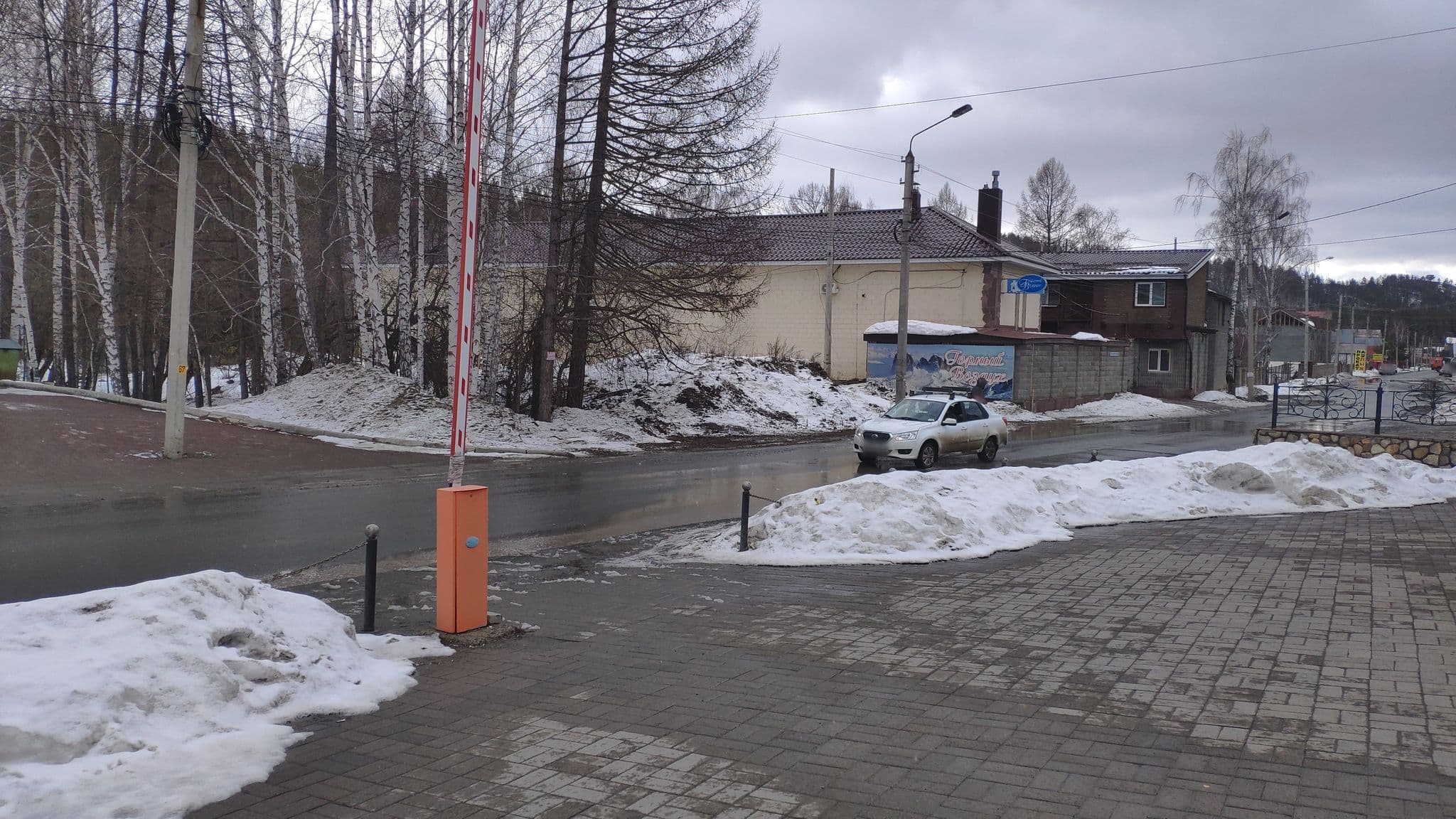 Street view near MariChalet, Abzakovo — © az09 (CC BY-SA · Mapillary)