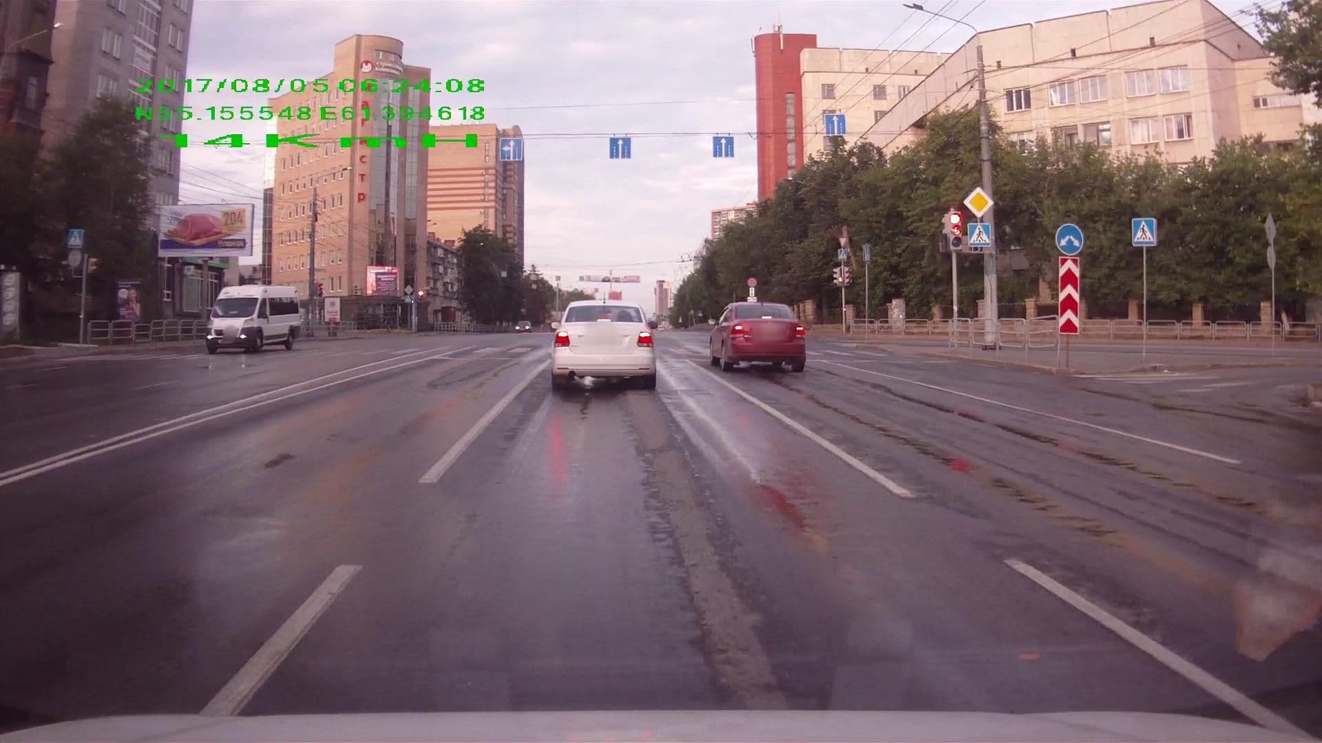 Street view near Ловец снов, Chelyabinsk — © shoorick (CC BY-SA · Mapillary)