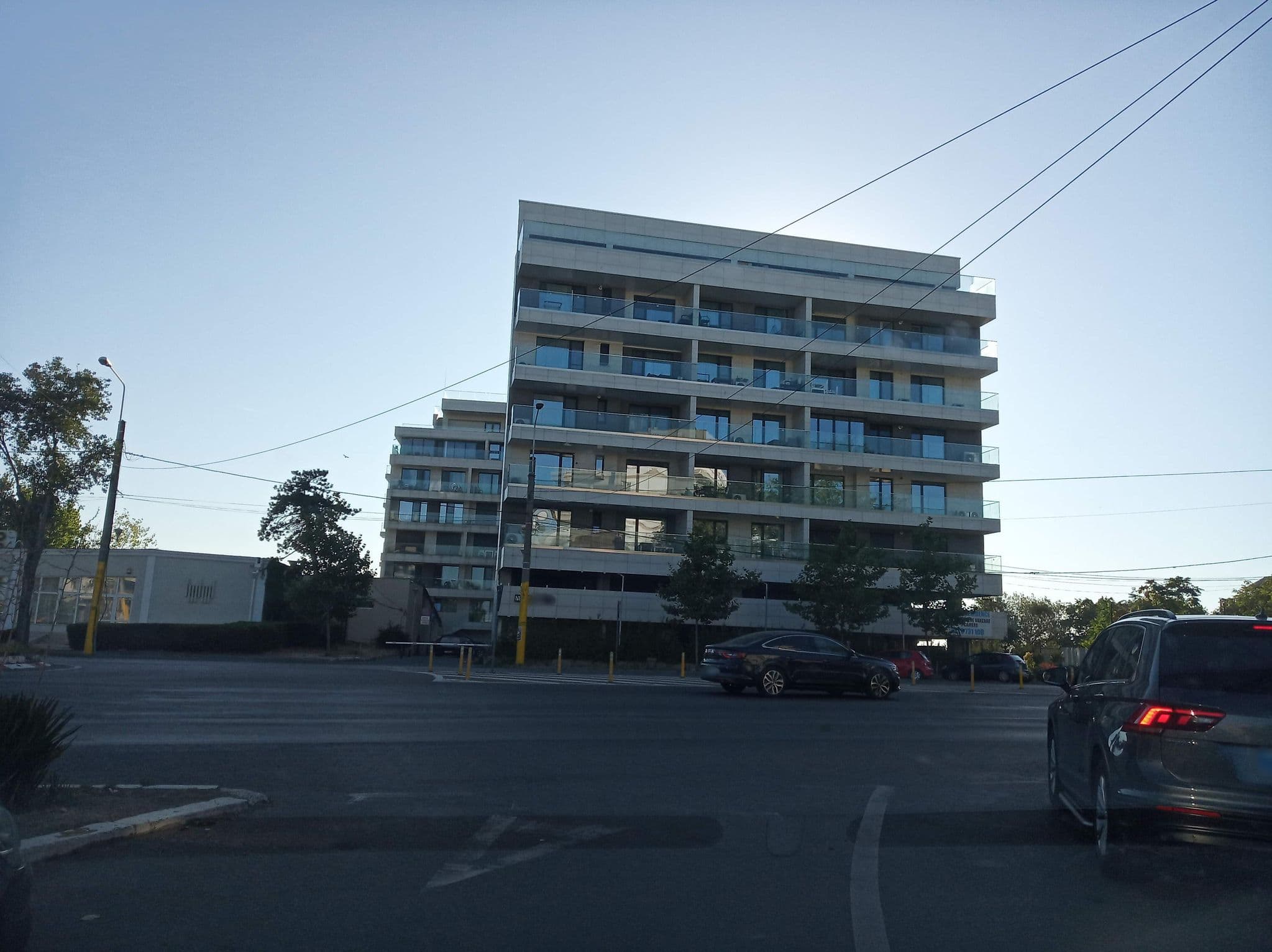 Street view near Hotel Condor, Palazu Mare