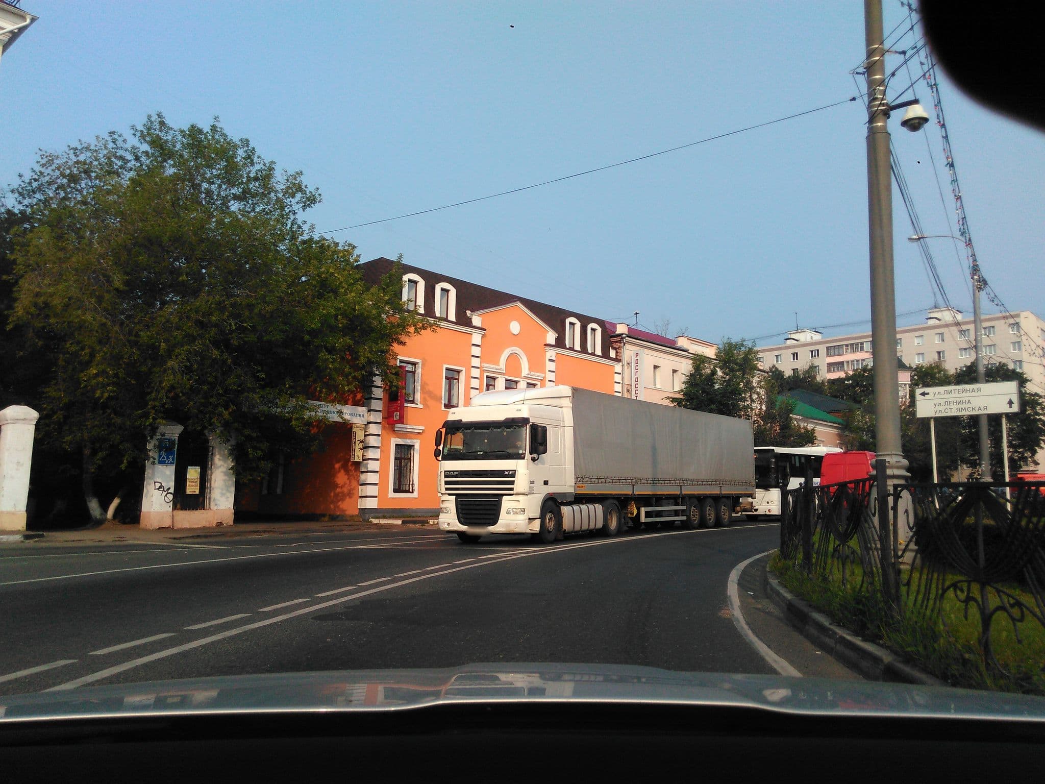 Street view near Мини-отель "На советской", Klin — © wowik (CC BY-SA · Mapillary)