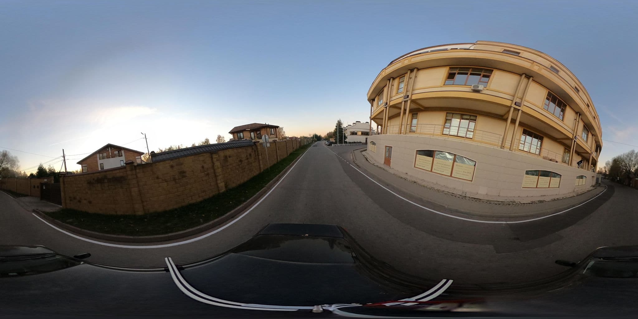 Street view near Grand Imperial Hotel & Spa, Opalikha — © Krasnogorsk360 (CC BY-SA · Mapillary)