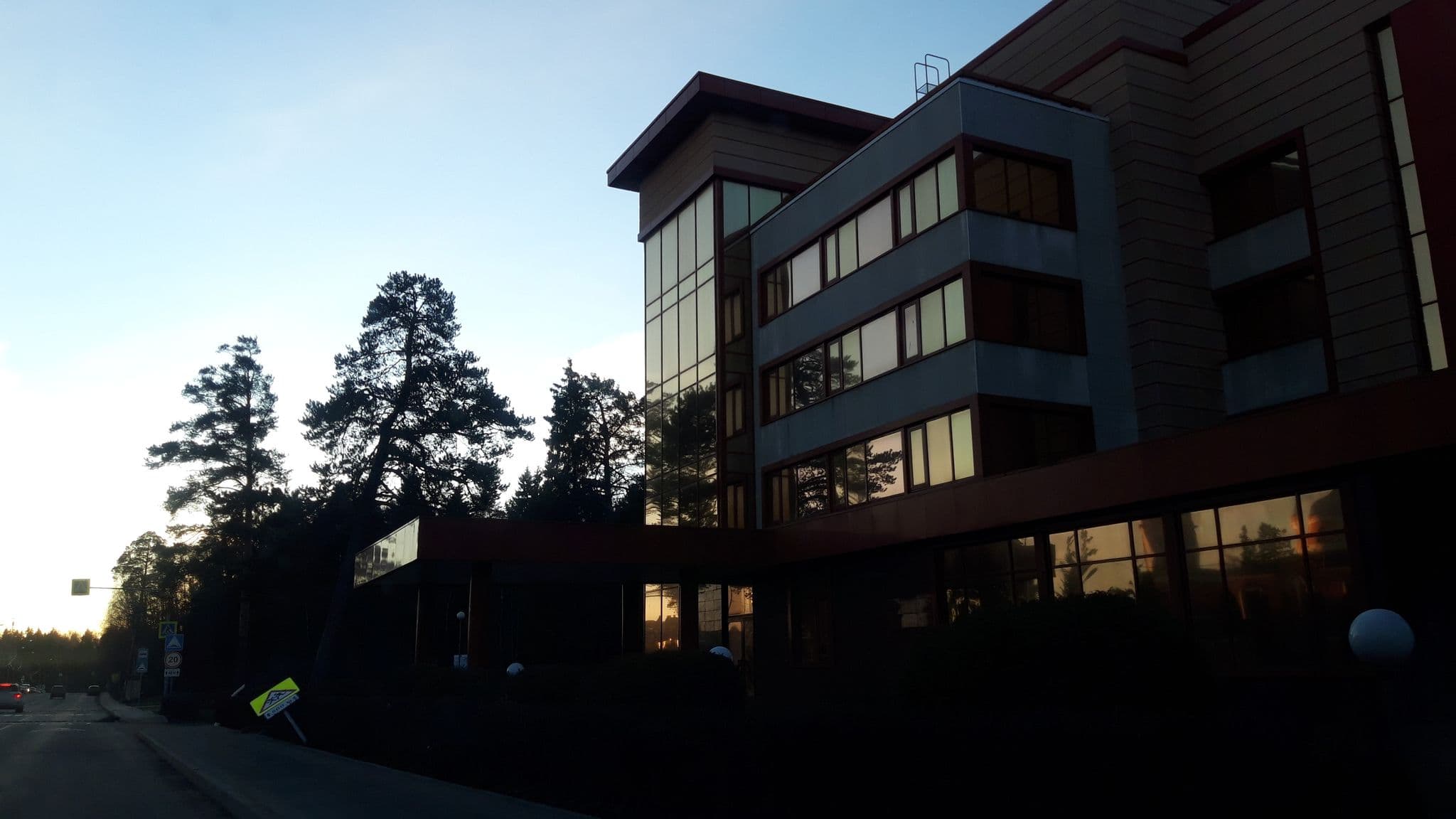 Street view near Benedict Hotel, Rzhavki — © wowik (CC BY-SA · Mapillary)