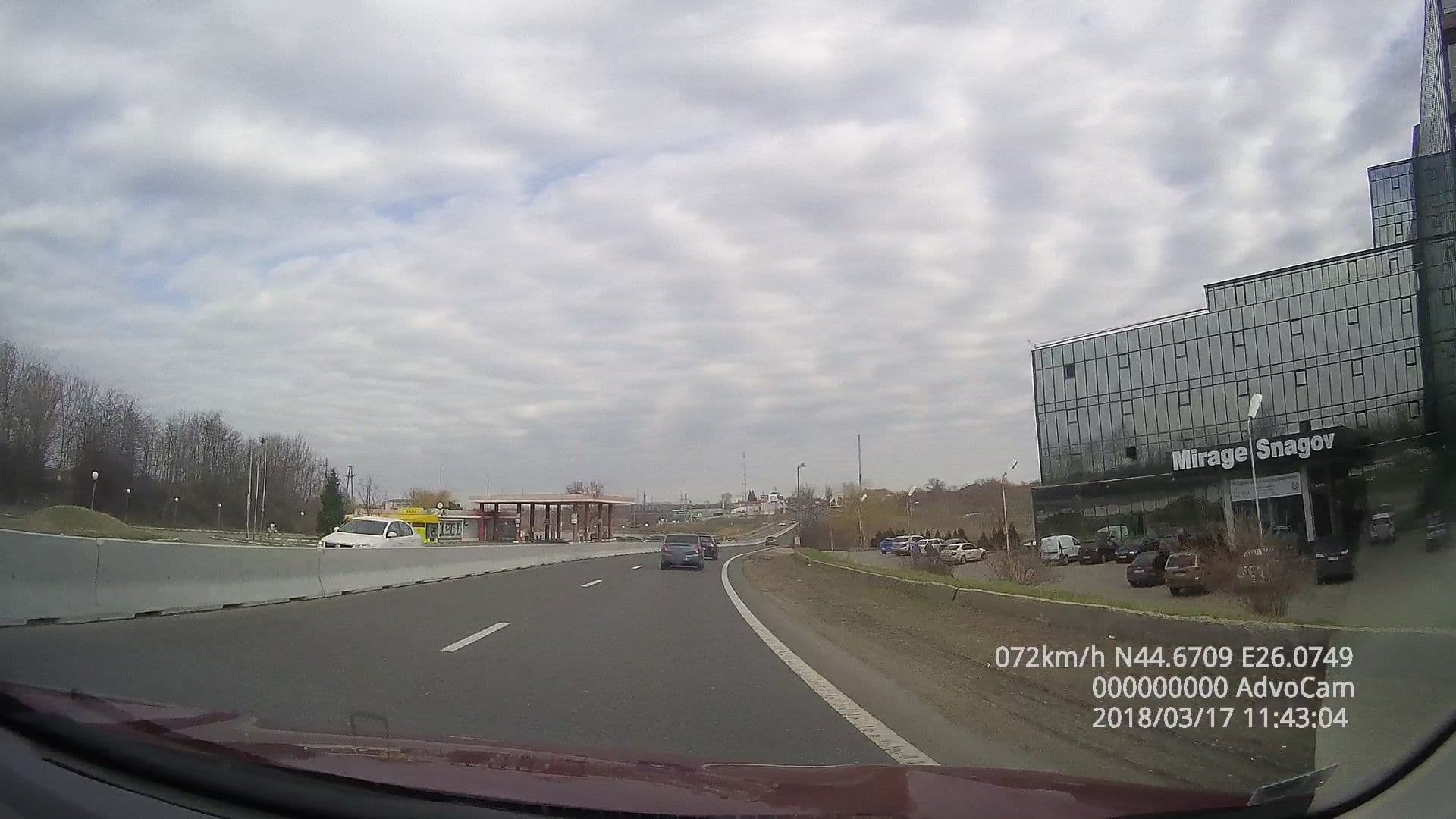 Street view near Mirage Snagov, Ciofliceni — © tavi (CC BY-SA · Mapillary)