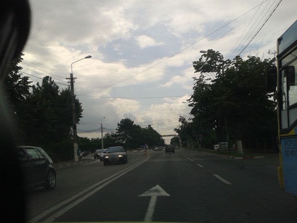 Street view near Hotel Best, Ploieşti — © pepenova (CC BY-SA · Mapillary)