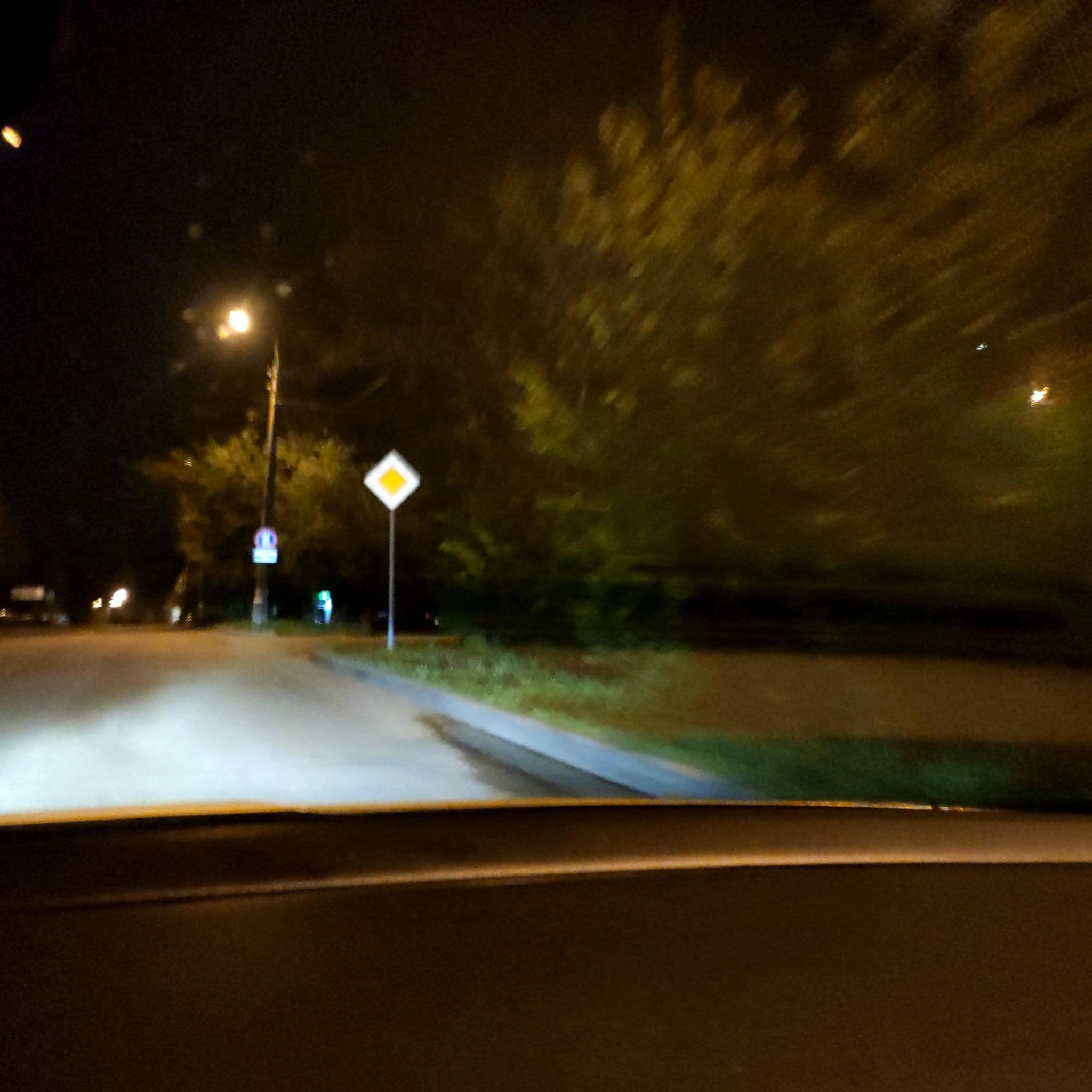 Street view near Соната, Khimki — © phoneuploader (CC BY-SA · Mapillary)