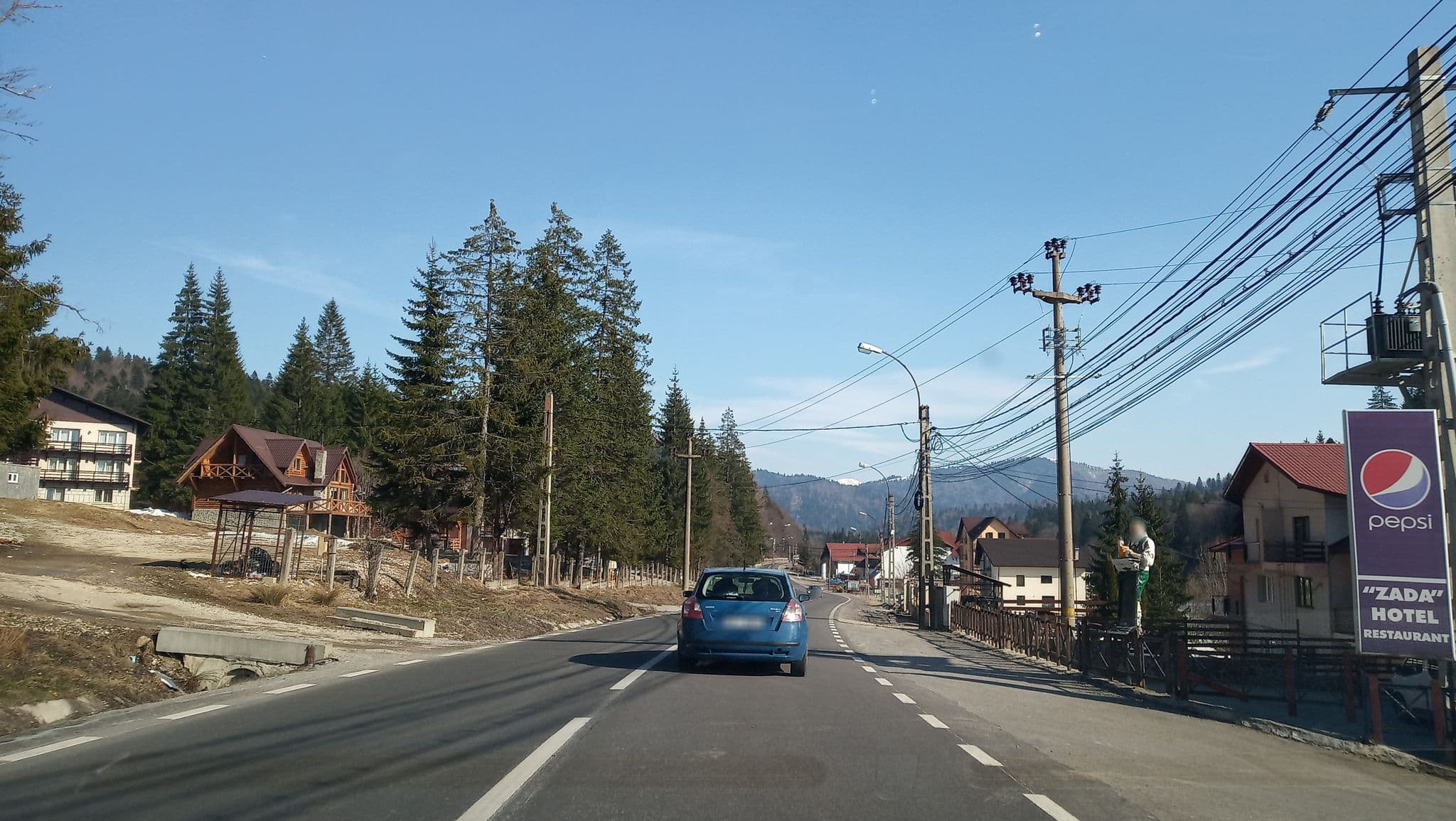 Street view near Hotel Zada, Predeal