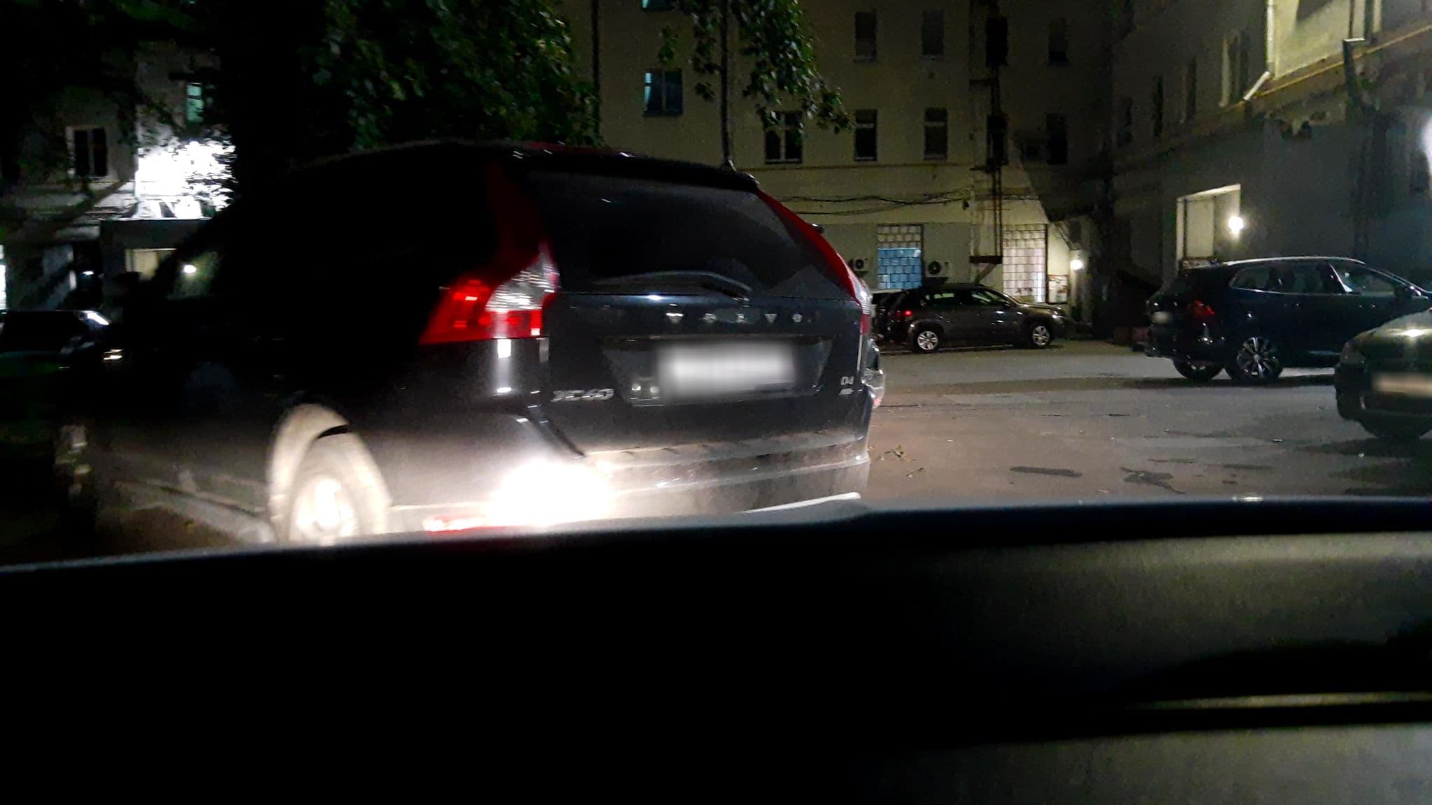 Street view near Отель «Антресоль На Дмитровке», Ostankinskiy — © phoneuploader (CC BY-SA · Mapillary)