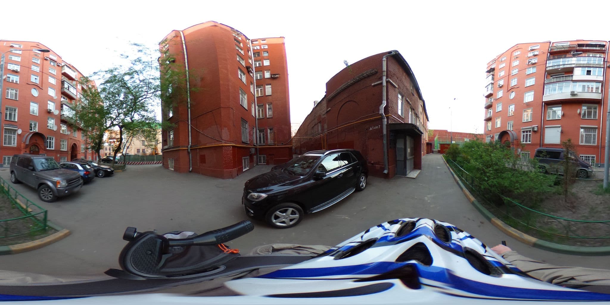 Street view near КОЛЛАЖ, Moscow — © trolleway (CC BY-SA · Mapillary)
