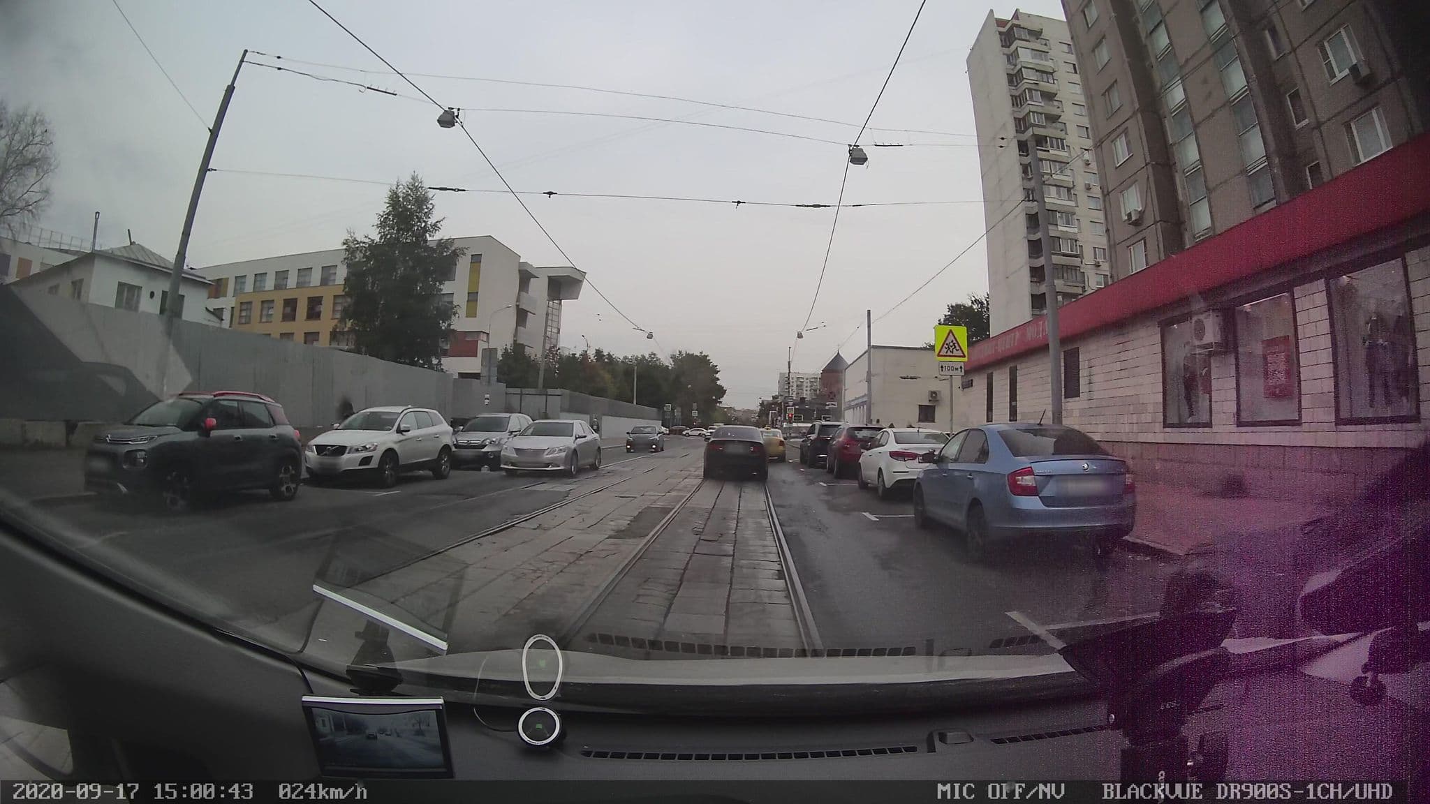 Street view near М-Отель, Sokol’niki — © petunder (CC BY-SA · Mapillary)