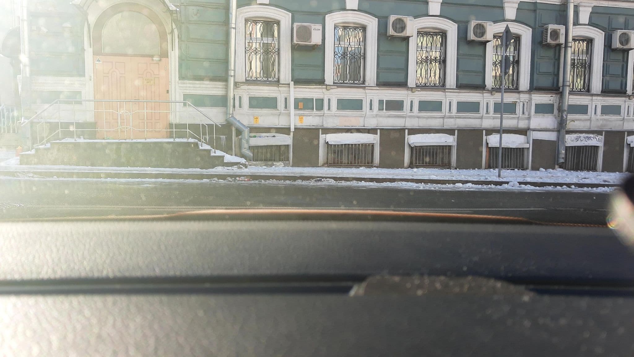 Street view near Хостел на Мясницкой, Moscow — © phoneuploader (CC BY-SA · Mapillary)