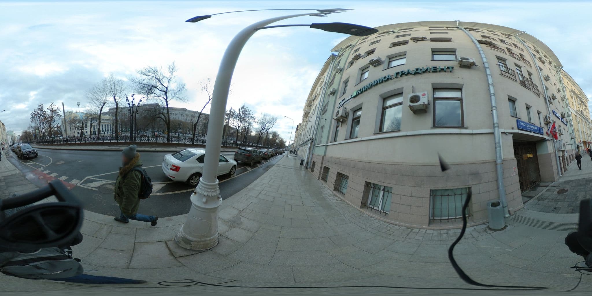 Street view near Хостел Солянка > Solyanka Hostel, Moscow — © trolleway (CC BY-SA · Mapillary)