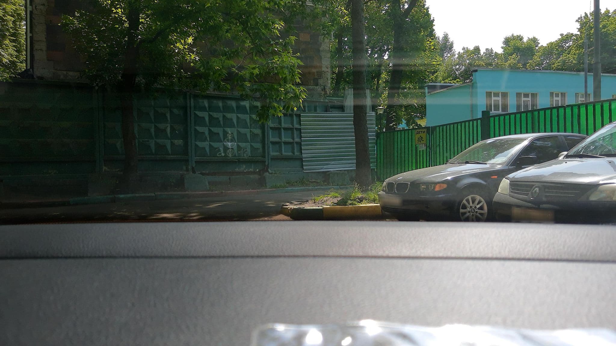 Street view near Отель "Алексеевский", Sokol’niki — © phoneuploader (CC BY-SA · Mapillary)