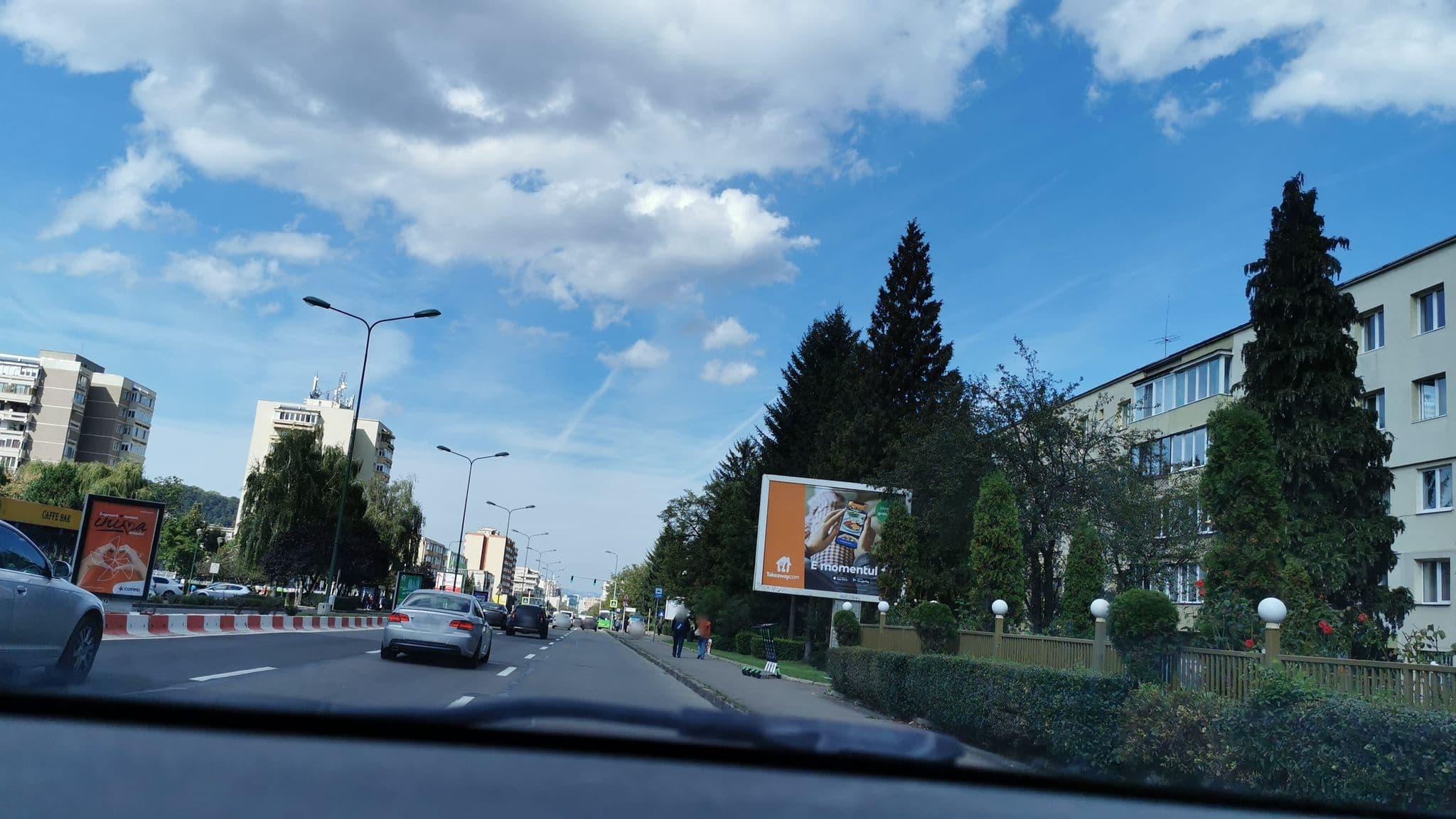 Street view near Golden Time, Braşov — © bogdancandrea (CC BY-SA · Mapillary)