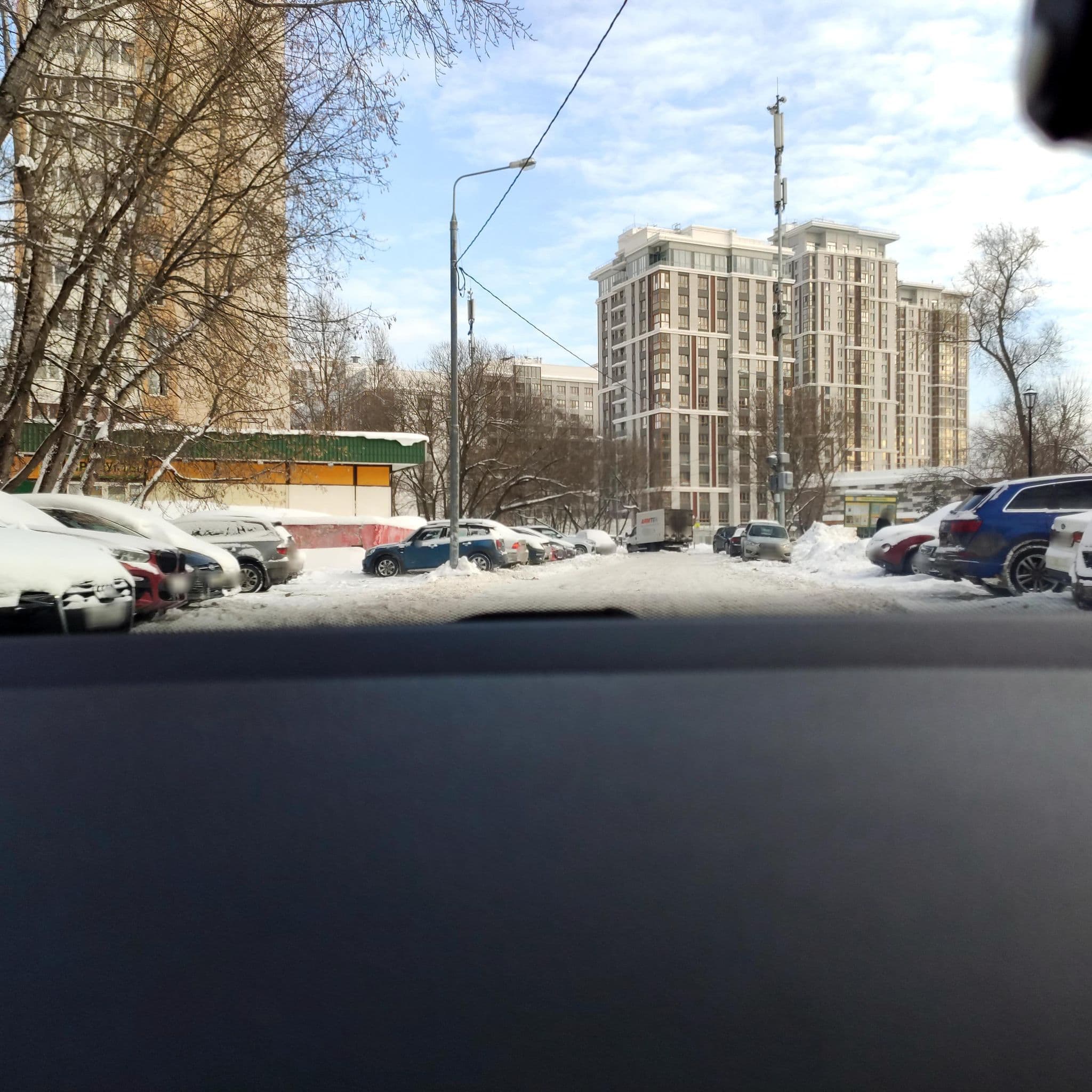 Street view near Отель Ботанический, Sviblovo — © phoneuploader (CC BY-SA · Mapillary)
