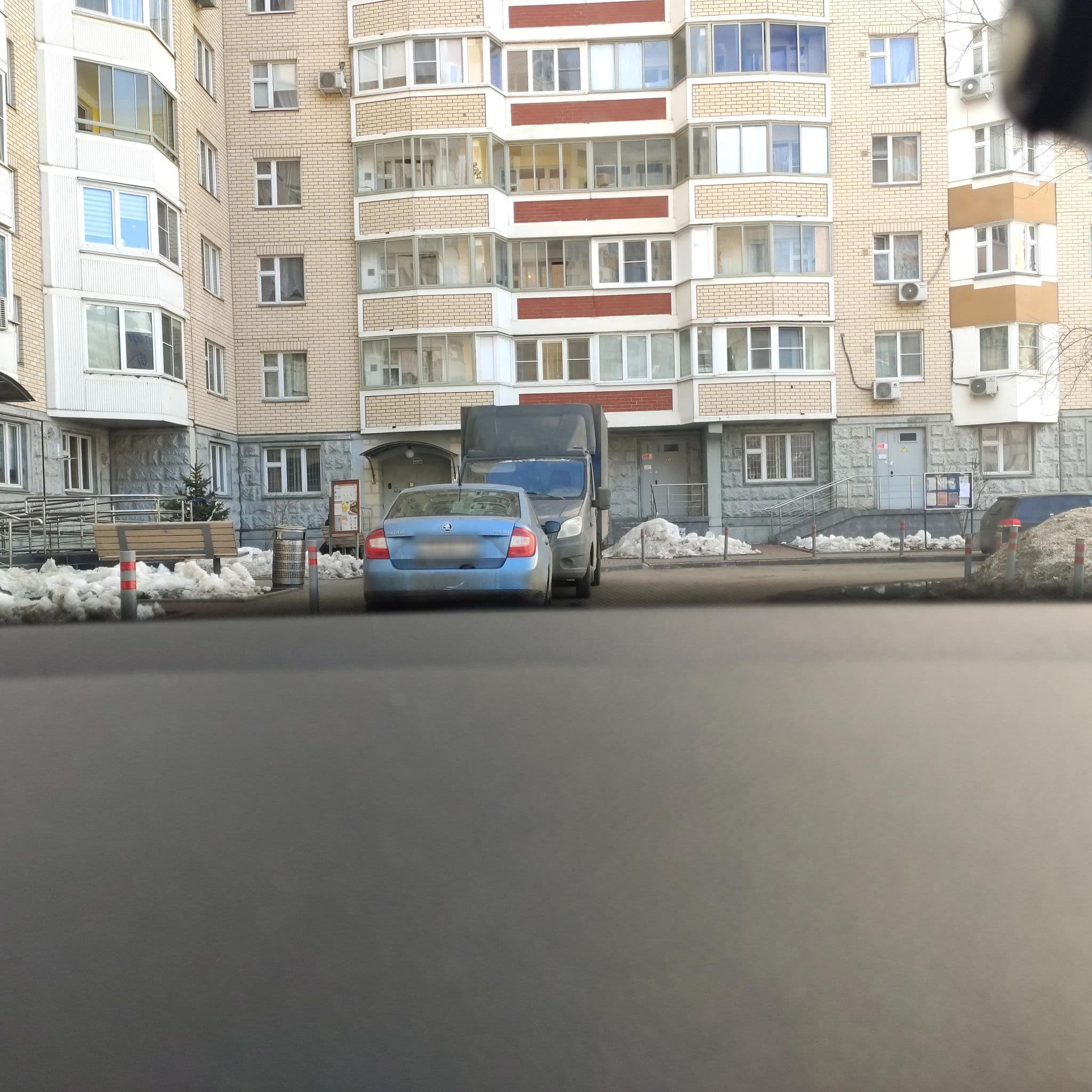 Street view near Zero, Bibirevo — © phoneuploader (CC BY-SA · Mapillary)