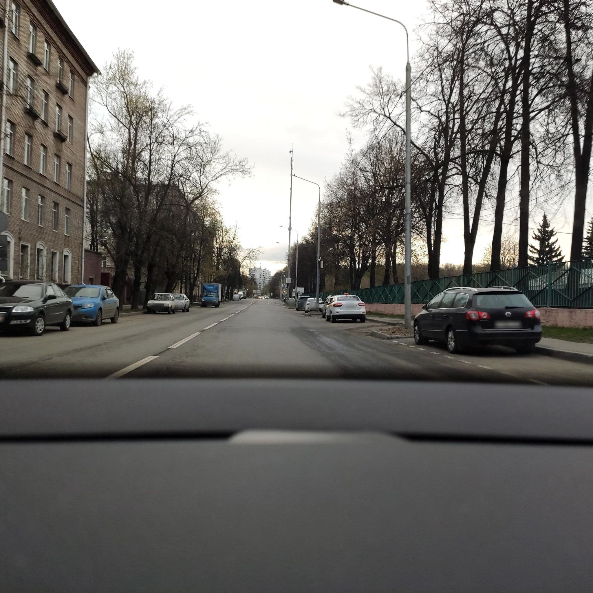 Street view near Первомайска Нижняя 77, Izmaylovo — © phoneuploader (CC BY-SA · Mapillary)