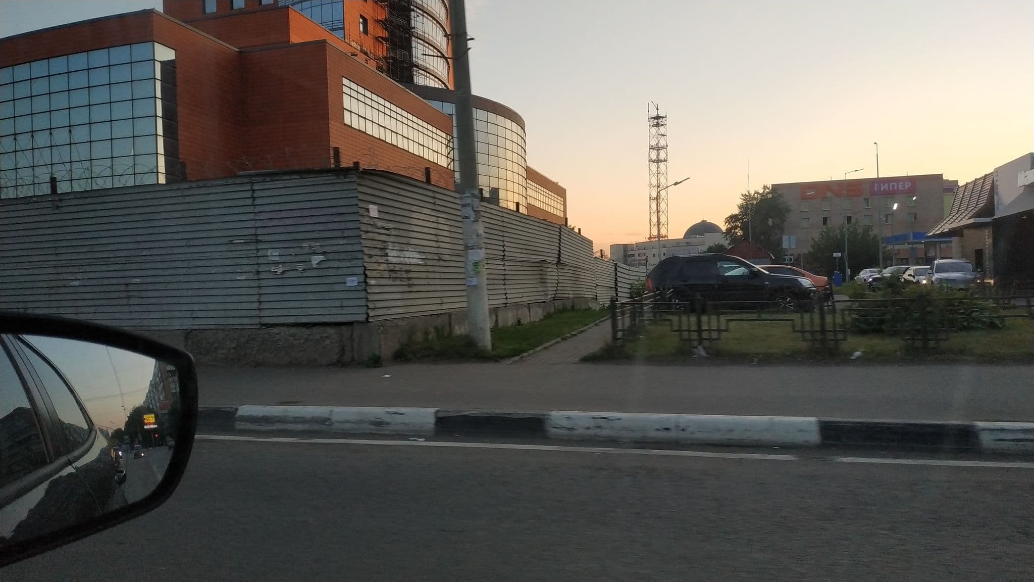 Street view near Гостиничный комплекс astrum "звездный", Shchyolkovo — © trolleway (CC BY-SA · Mapillary)