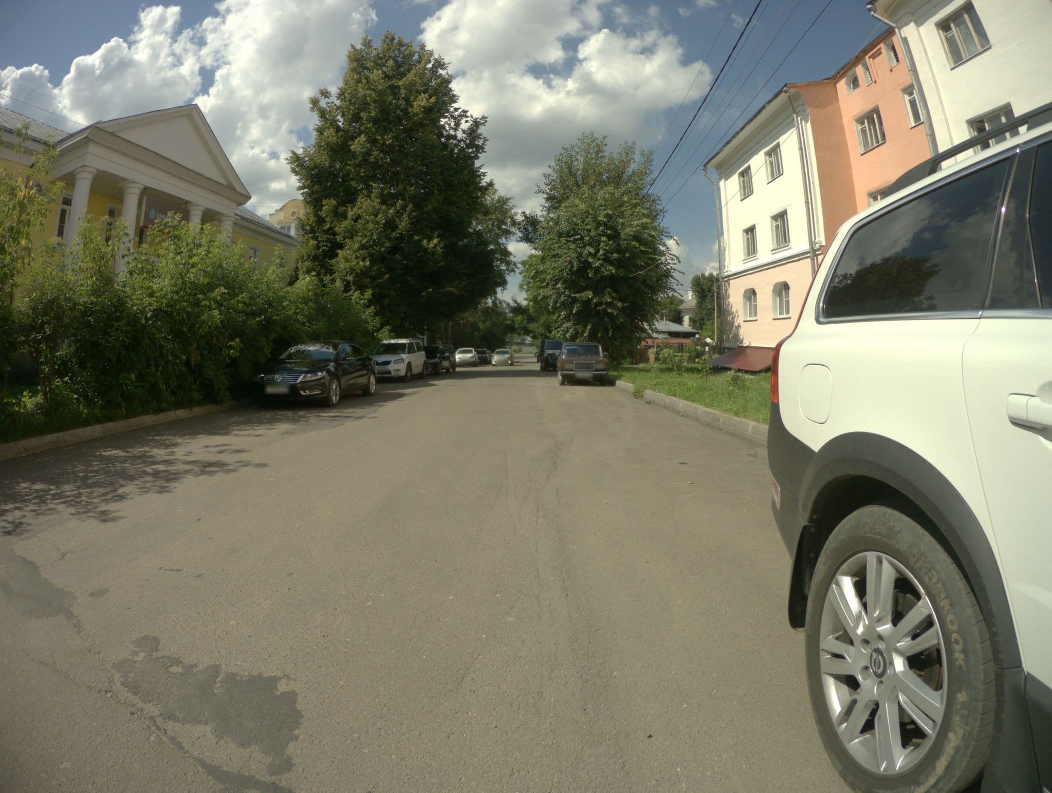 Street view near Гостиница Кинолента, Vladimir — © xmd5a (CC BY-SA · Mapillary)