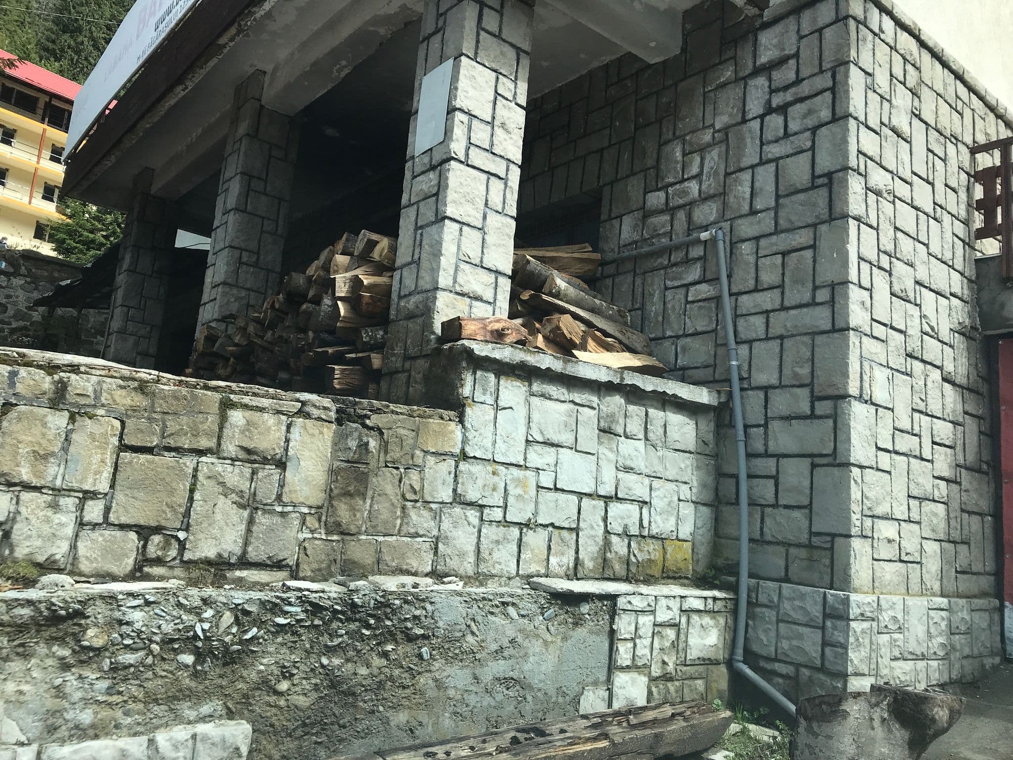 Street view near Cabana Bâlea Cascadă, Cârţişoara — © magnumns (CC BY-SA · Mapillary)