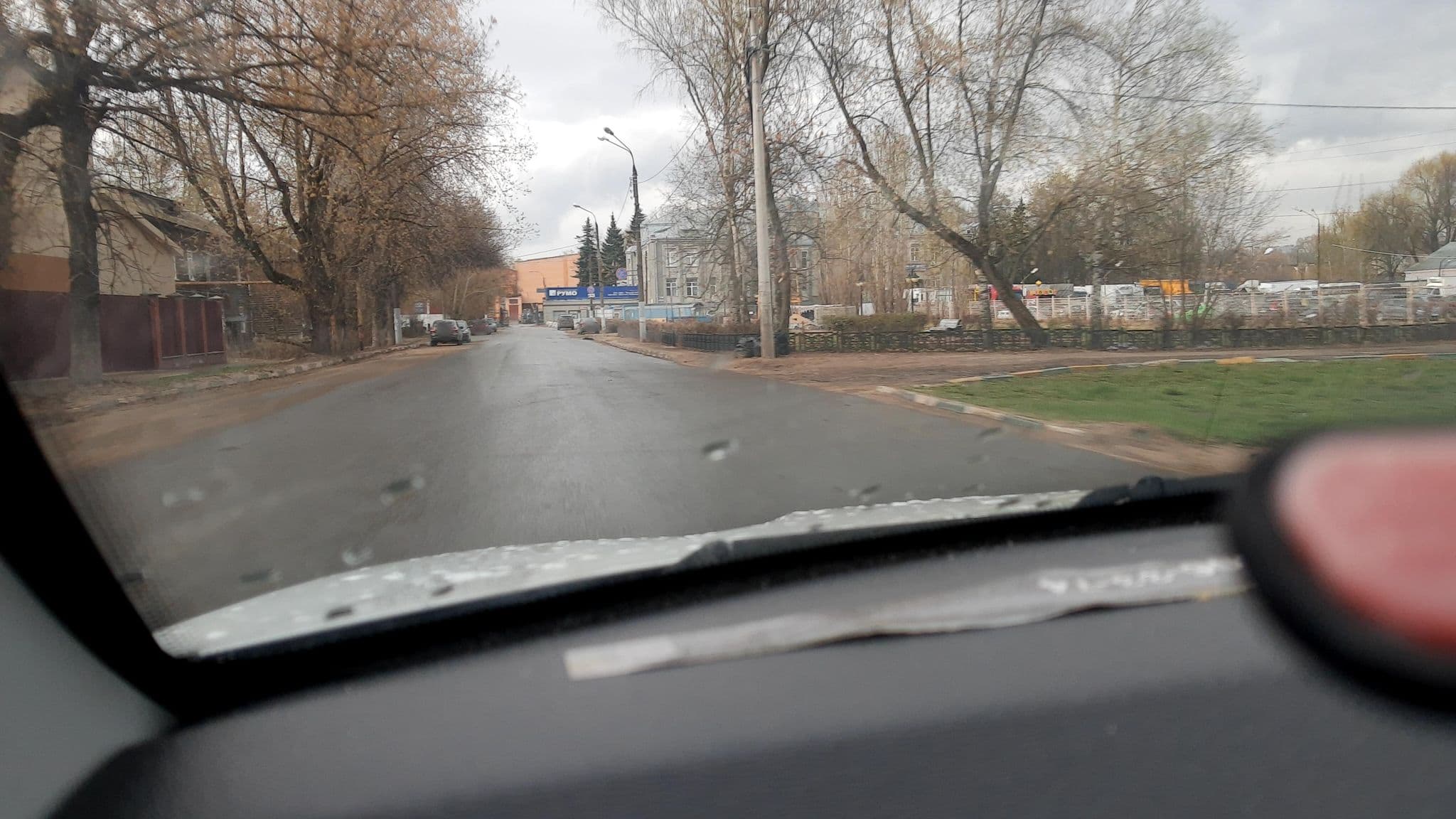 Street view near Кафе Славянка, Nizhniy Novgorod — © phoneuploader (CC BY-SA · Mapillary)