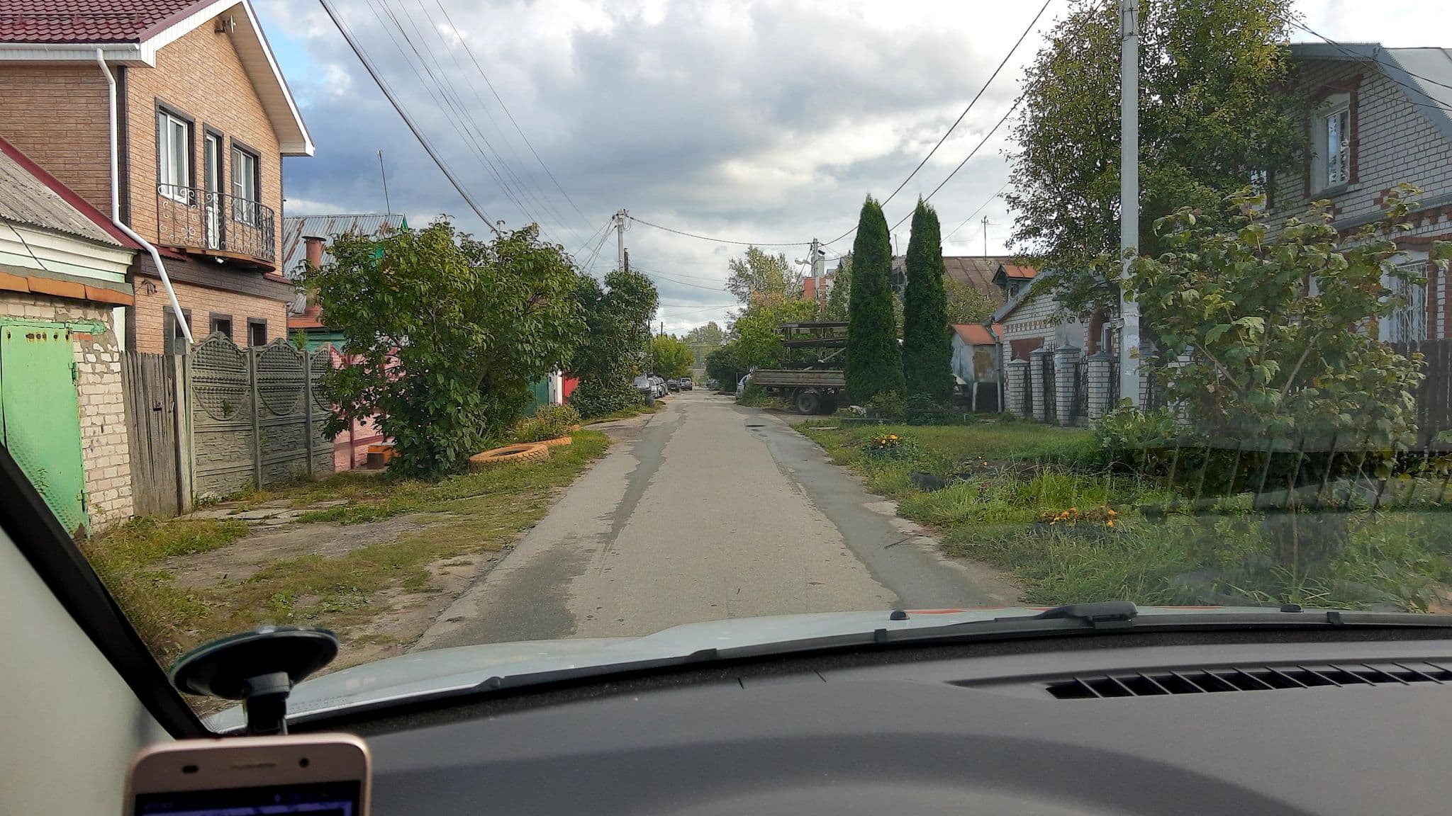 Street view near Теннисные Корты "Железнодорожник", Gorbatovka — © phoneuploader (CC BY-SA · Mapillary)