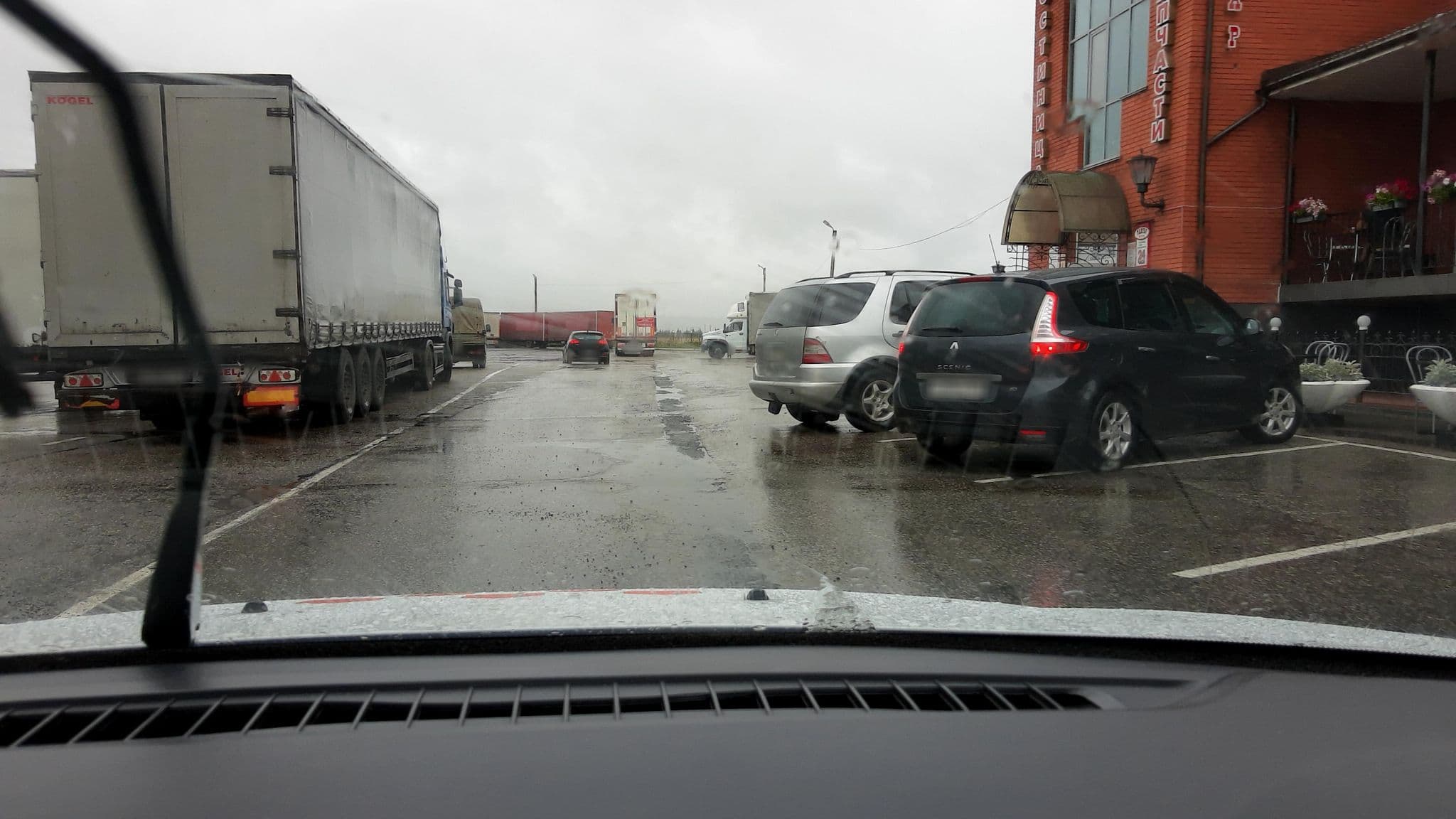 Street view near Талгар, Yadrin — © phoneuploader (CC BY-SA · Mapillary)