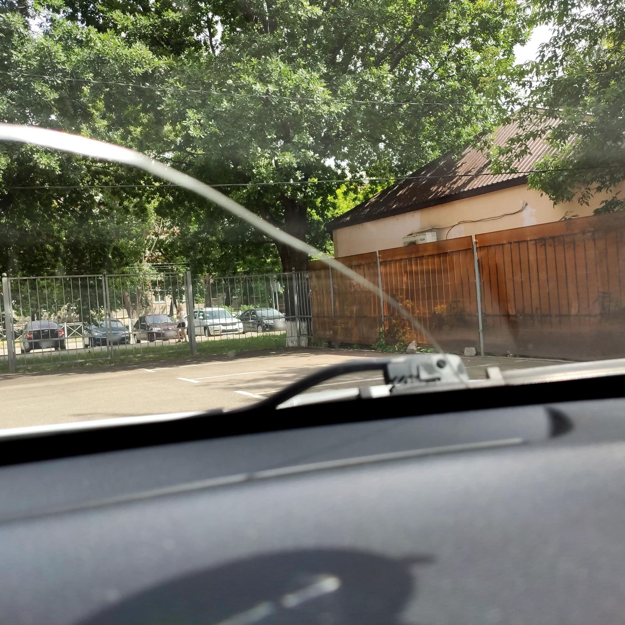 Street view near Отель Троя, Staroye Arakchino — © phoneuploader (CC BY-SA · Mapillary)