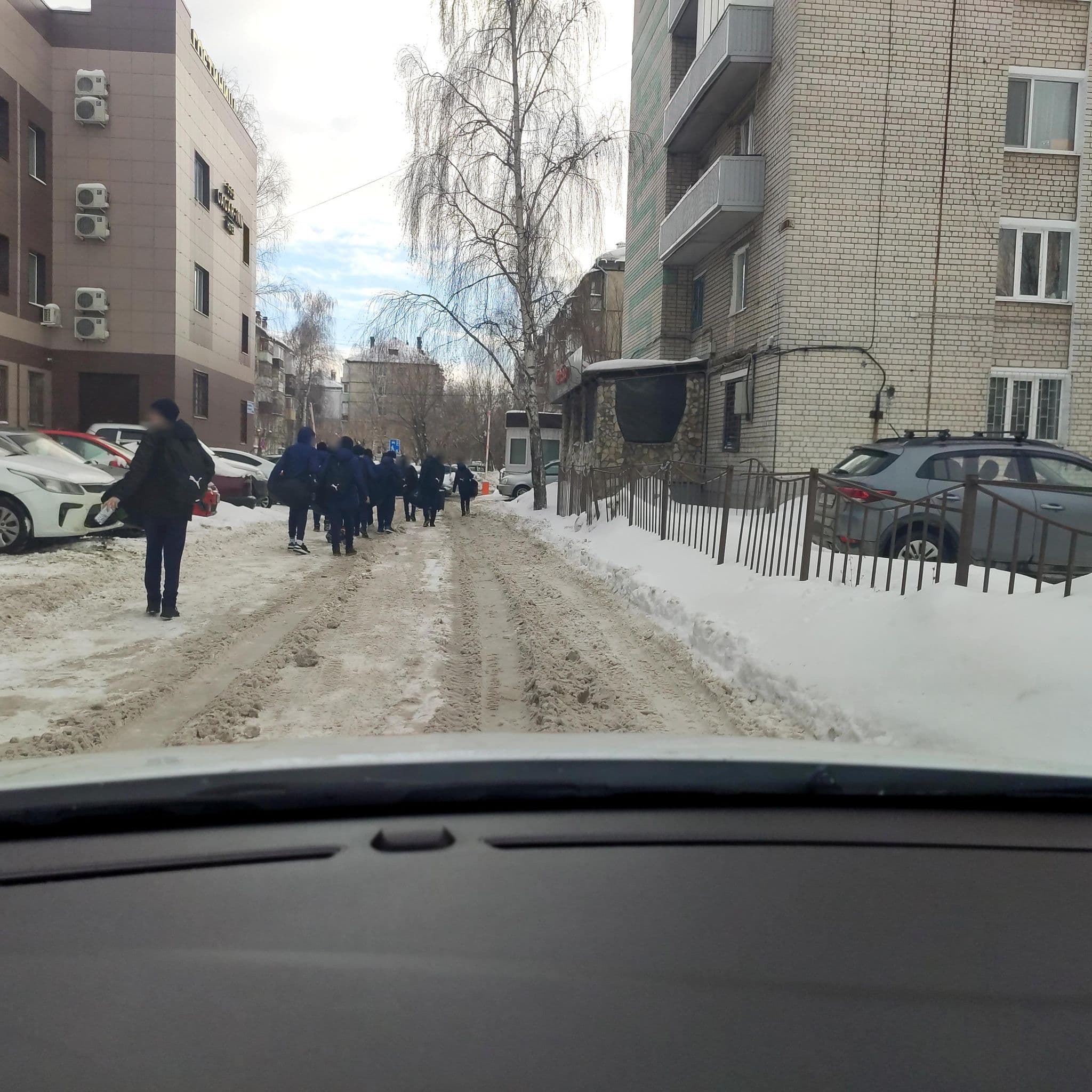Street view near gagar-inn, Kazan — © phoneuploader (CC BY-SA · Mapillary)