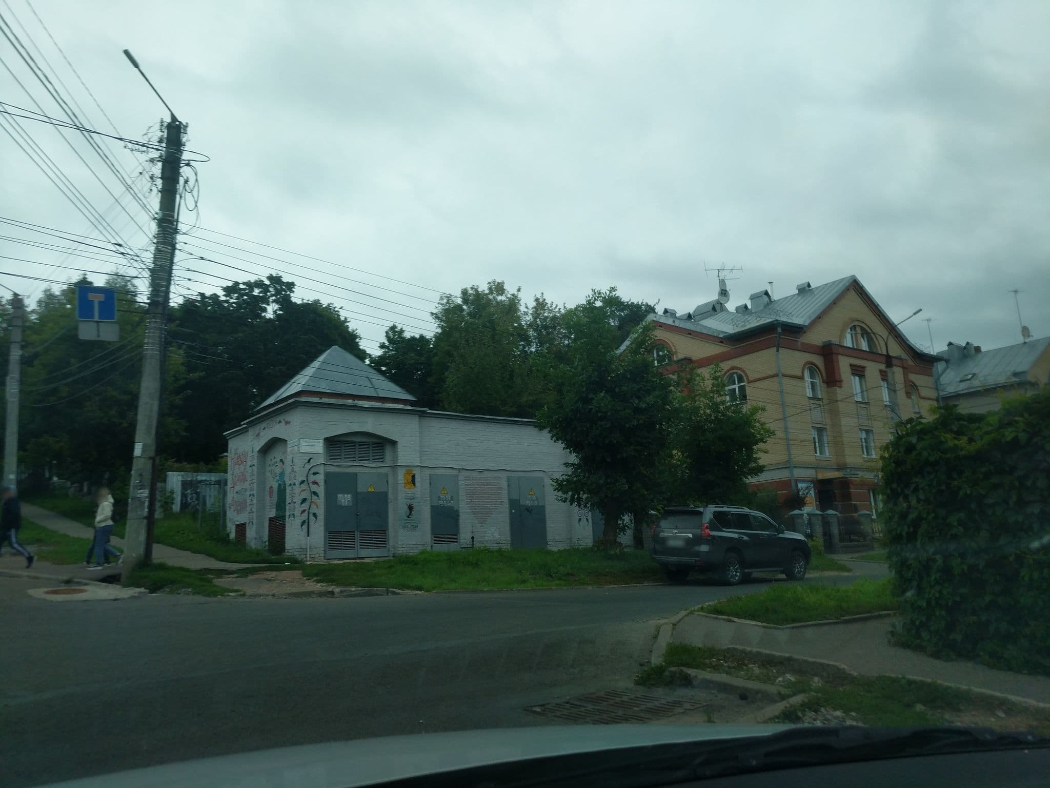 Street view near Постоялый двор, Kirov — © argz (CC BY-SA · Mapillary)