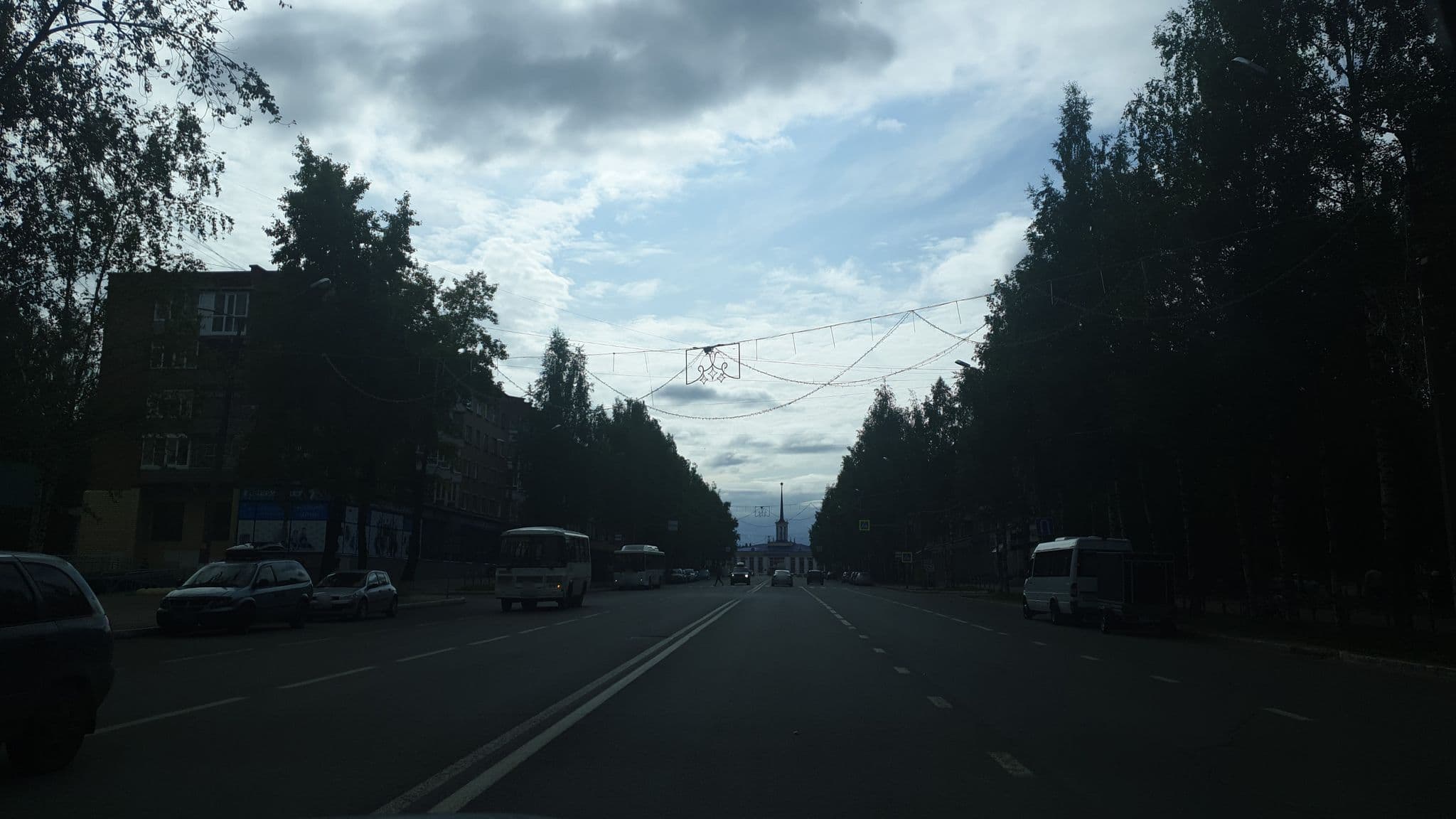 Street view near Гостиница «Сыктывкар», Syktyvkar — © alexku7808 (CC BY-SA · Mapillary)