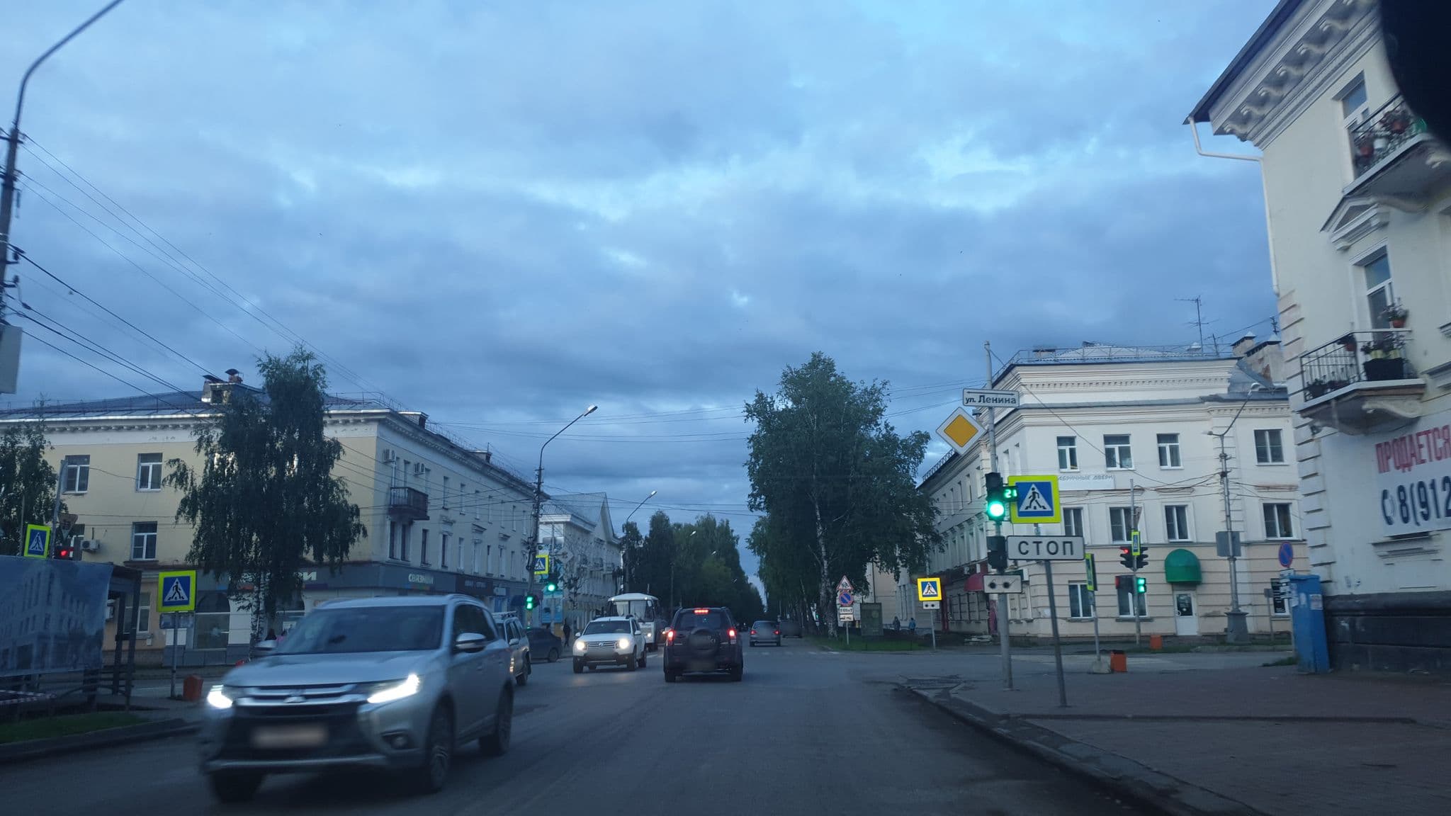 Street view near Полярис, Syktyvkar — © alexku7808 (CC BY-SA · Mapillary)