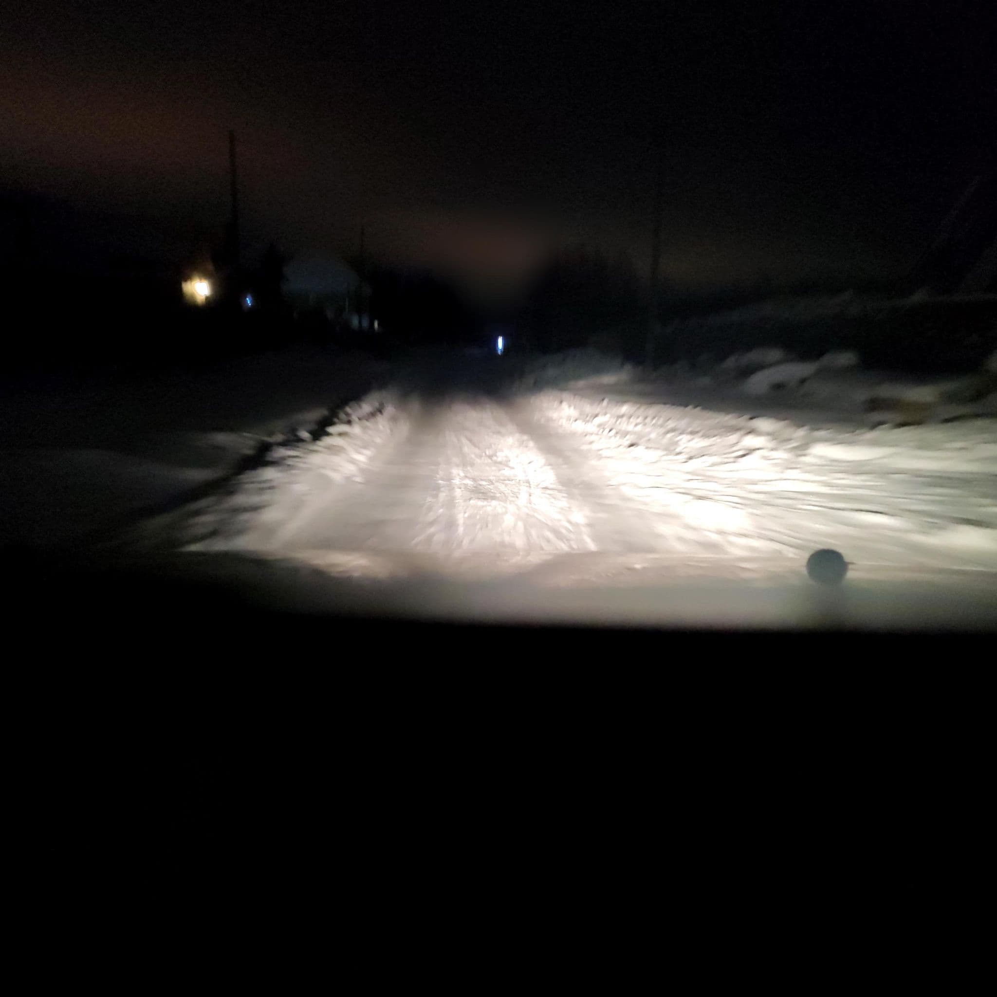 Street view near Фаворит, Overyata — © phoneuploader (CC BY-SA · Mapillary)