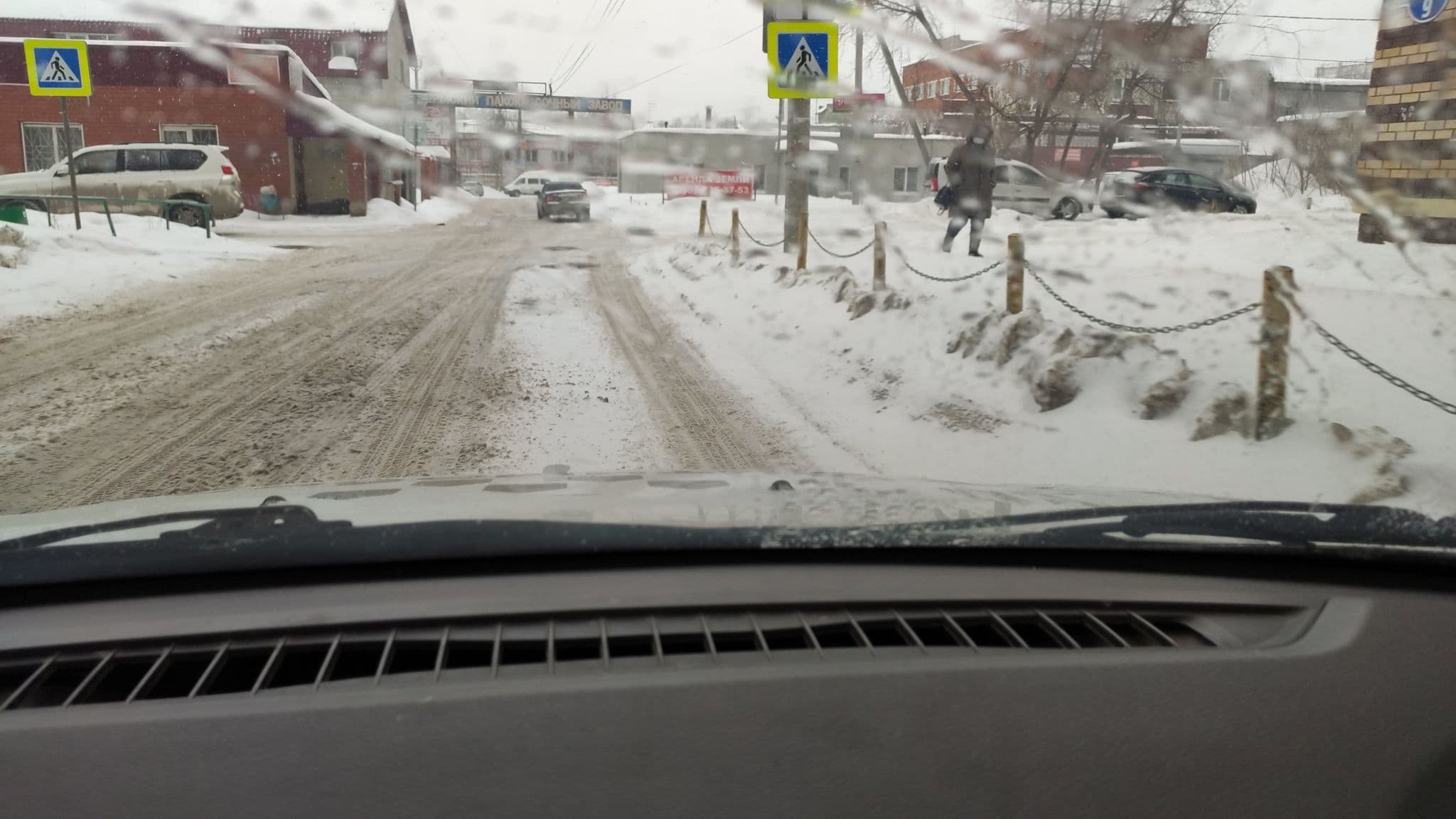 Street view near Camin, Perm — © phoneuploader (CC BY-SA · Mapillary)