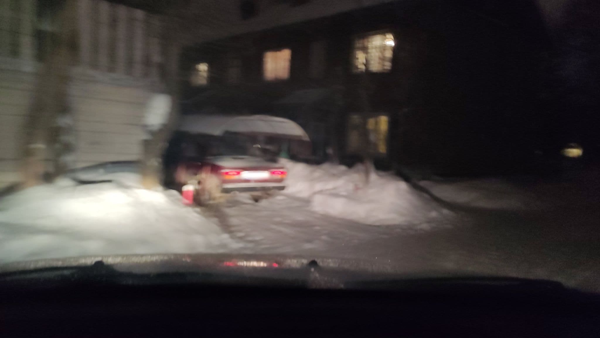 Street view near Хостел Виктория, Froly — © phoneuploader (CC BY-SA · Mapillary)