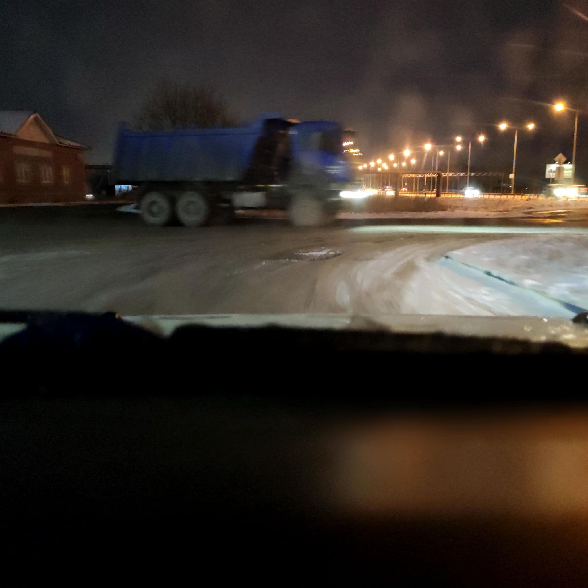 Street view near Отель Фортуна, Kondratovo — © phoneuploader (CC BY-SA · Mapillary)