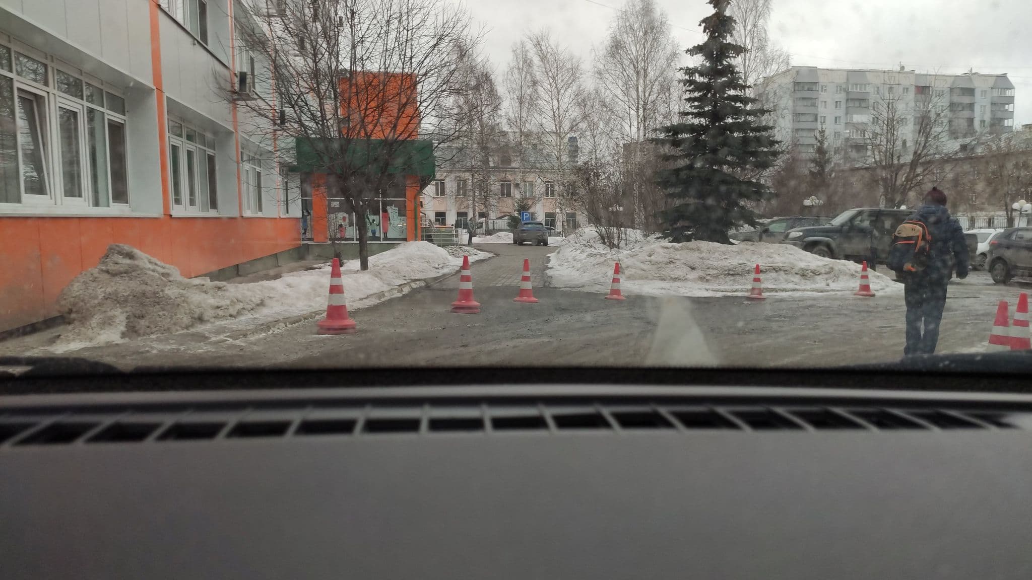 Street view near нугуш, Perm — © phoneuploader (CC BY-SA · Mapillary)
