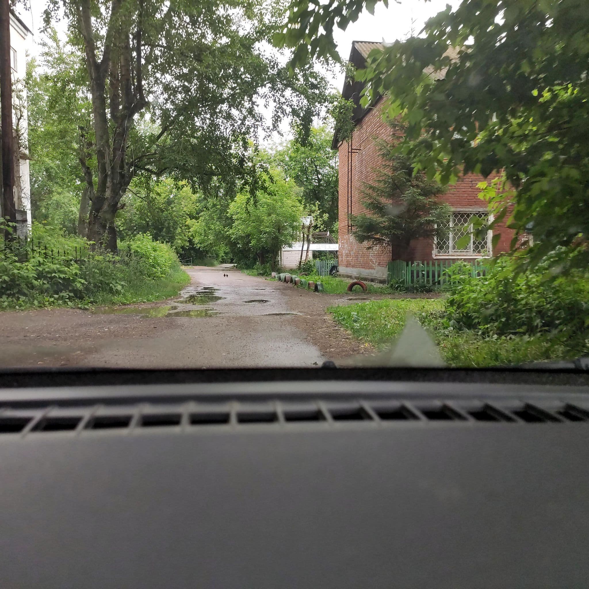 Street view near Виктория, Froly — © phoneuploader (CC BY-SA · Mapillary)