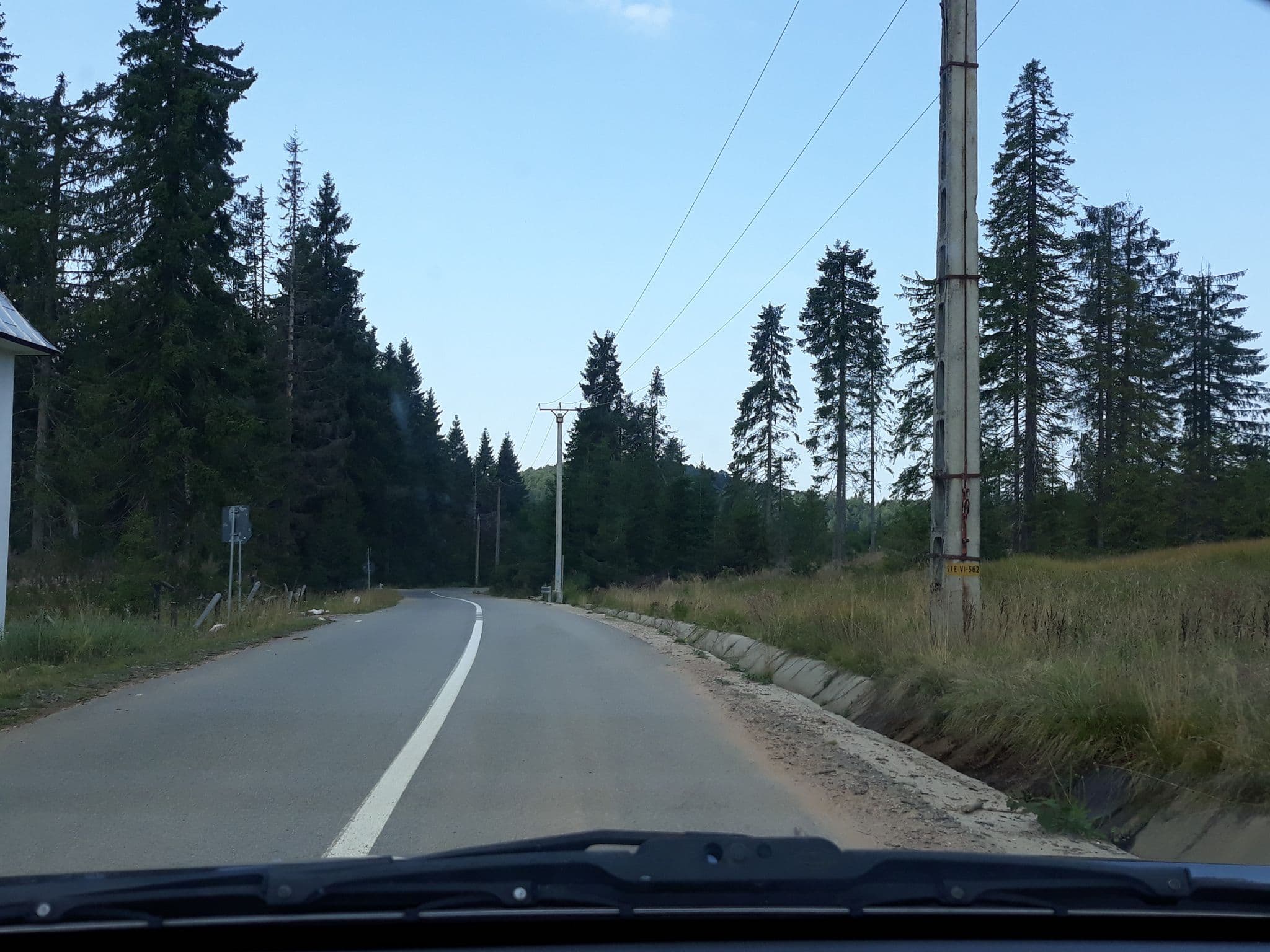 Street view near Apuseni Park, Arieşeni — © murmidon (CC BY-SA · Mapillary)