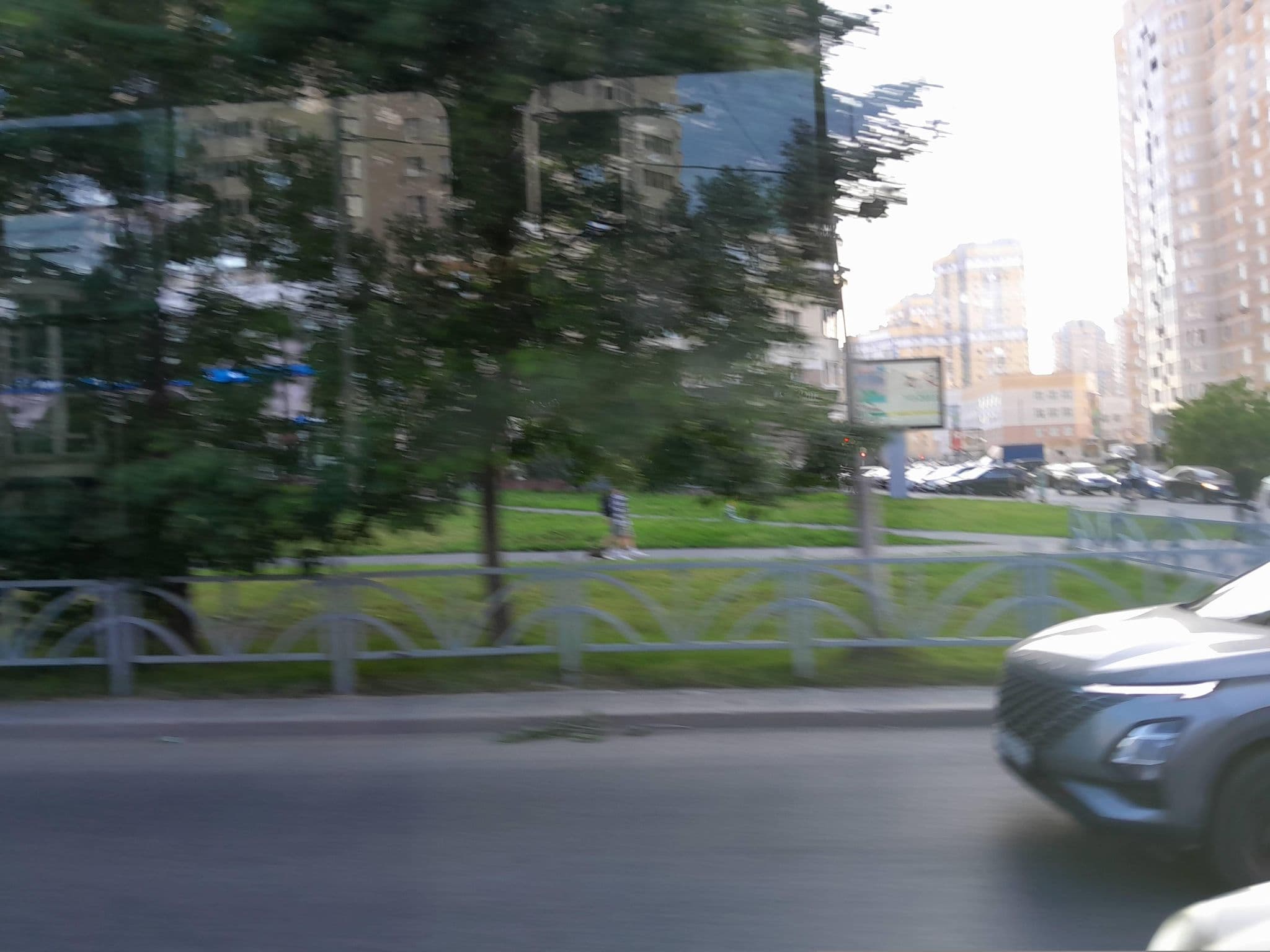 Street view near Respect Hall Hotel, Yekaterinburg — © trolleway (CC BY-SA · Mapillary)