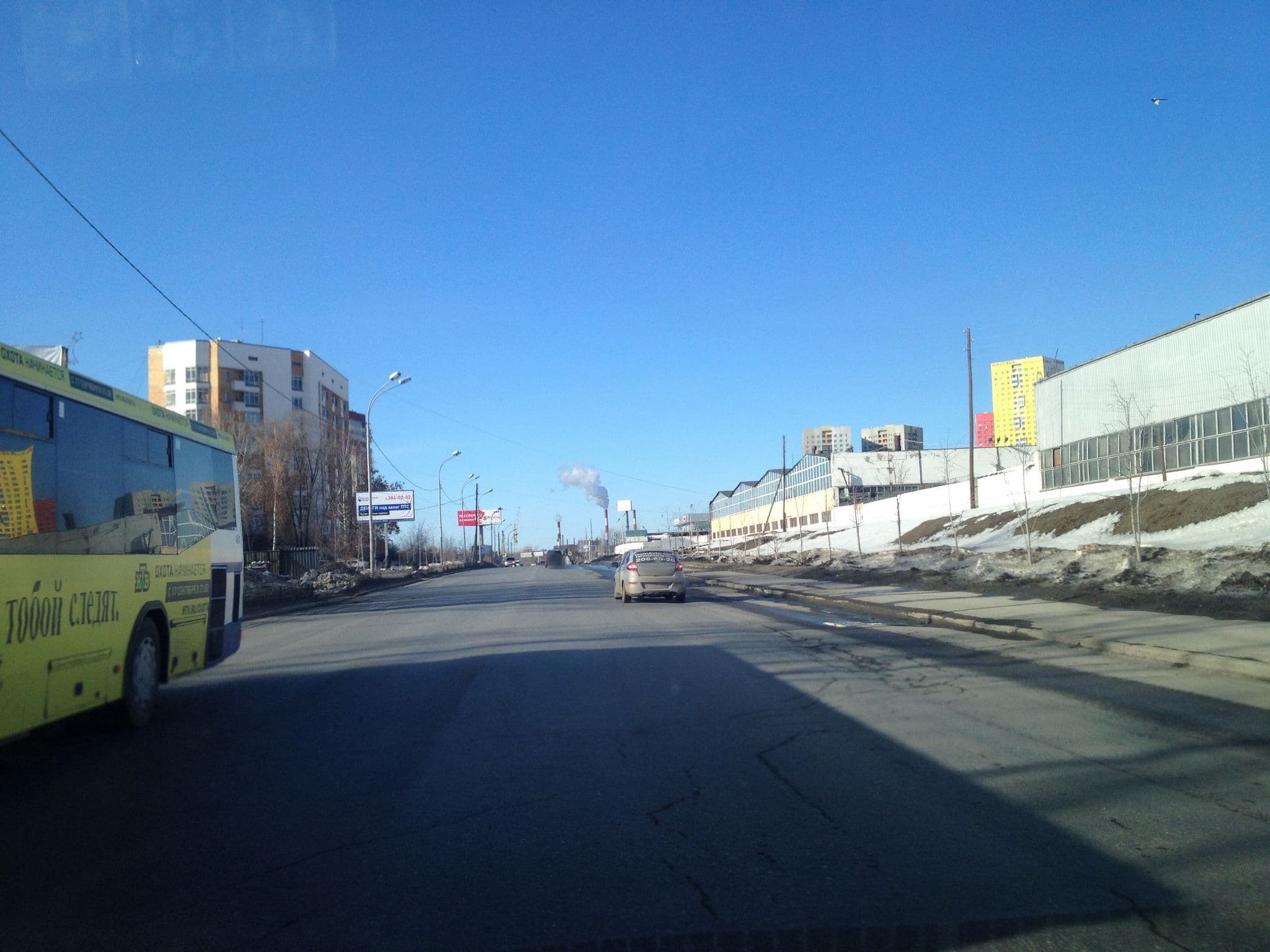 Street view near Мягкий хостел, Yekaterinburg — © romana (CC BY-SA · Mapillary)