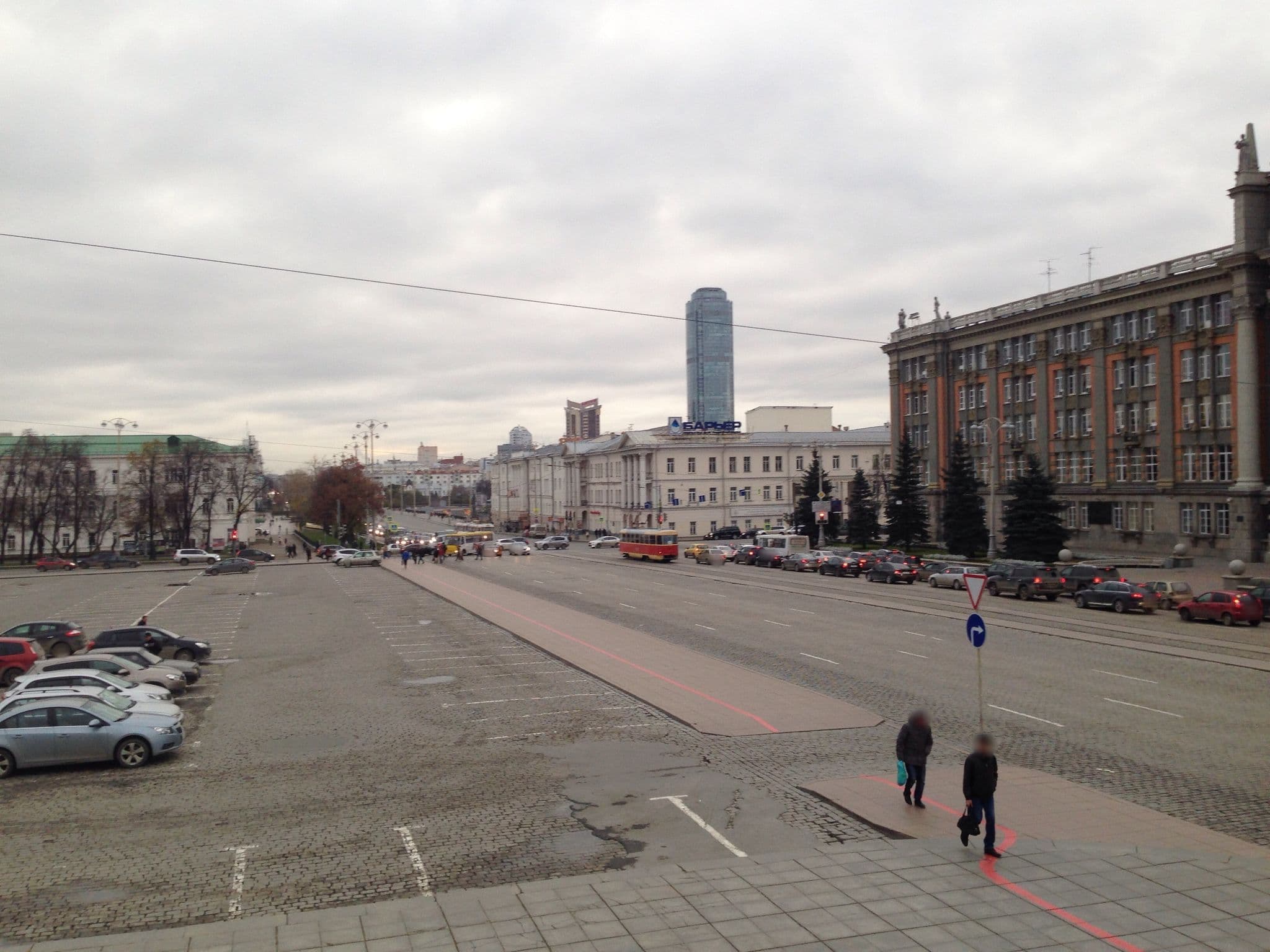 Street view near Олимпия, Yekaterinburg — © alexsx (CC BY-SA · Mapillary)