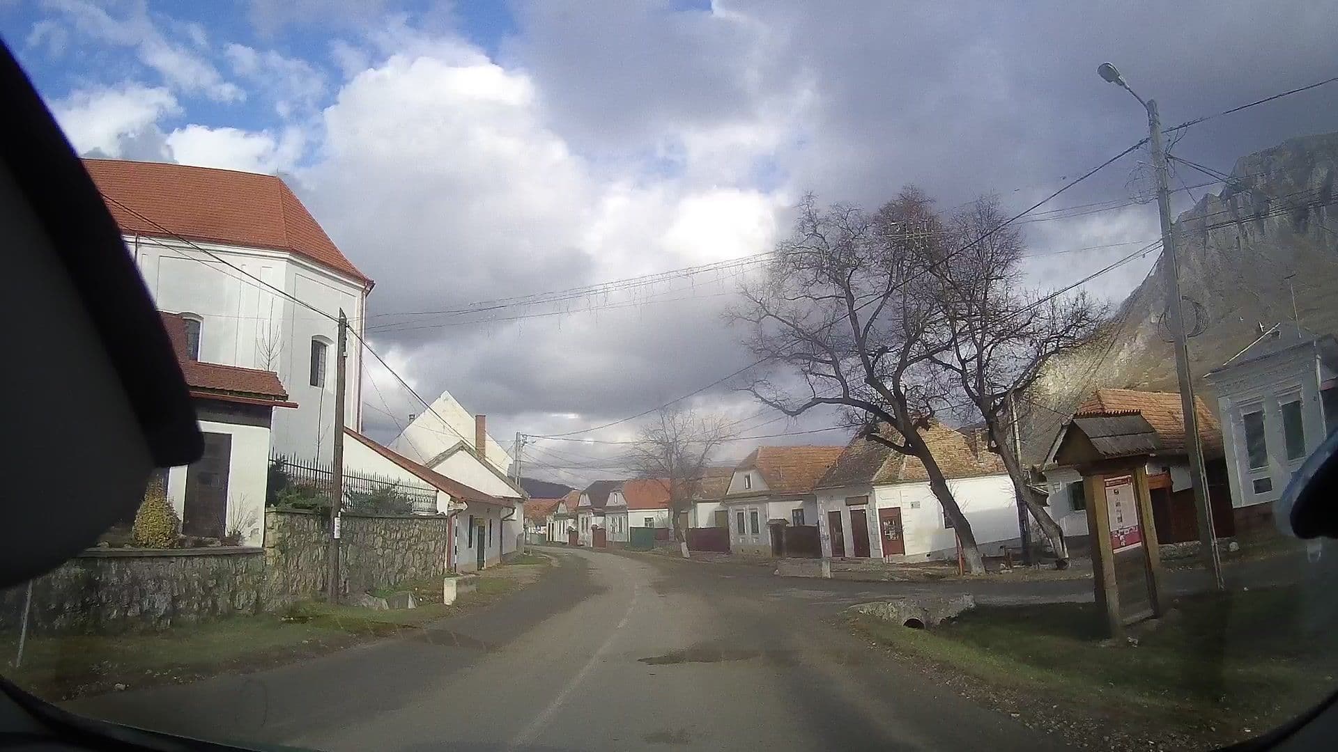 Street view near Adél vendégház, Rimetea — © tavi (CC BY-SA · Mapillary)