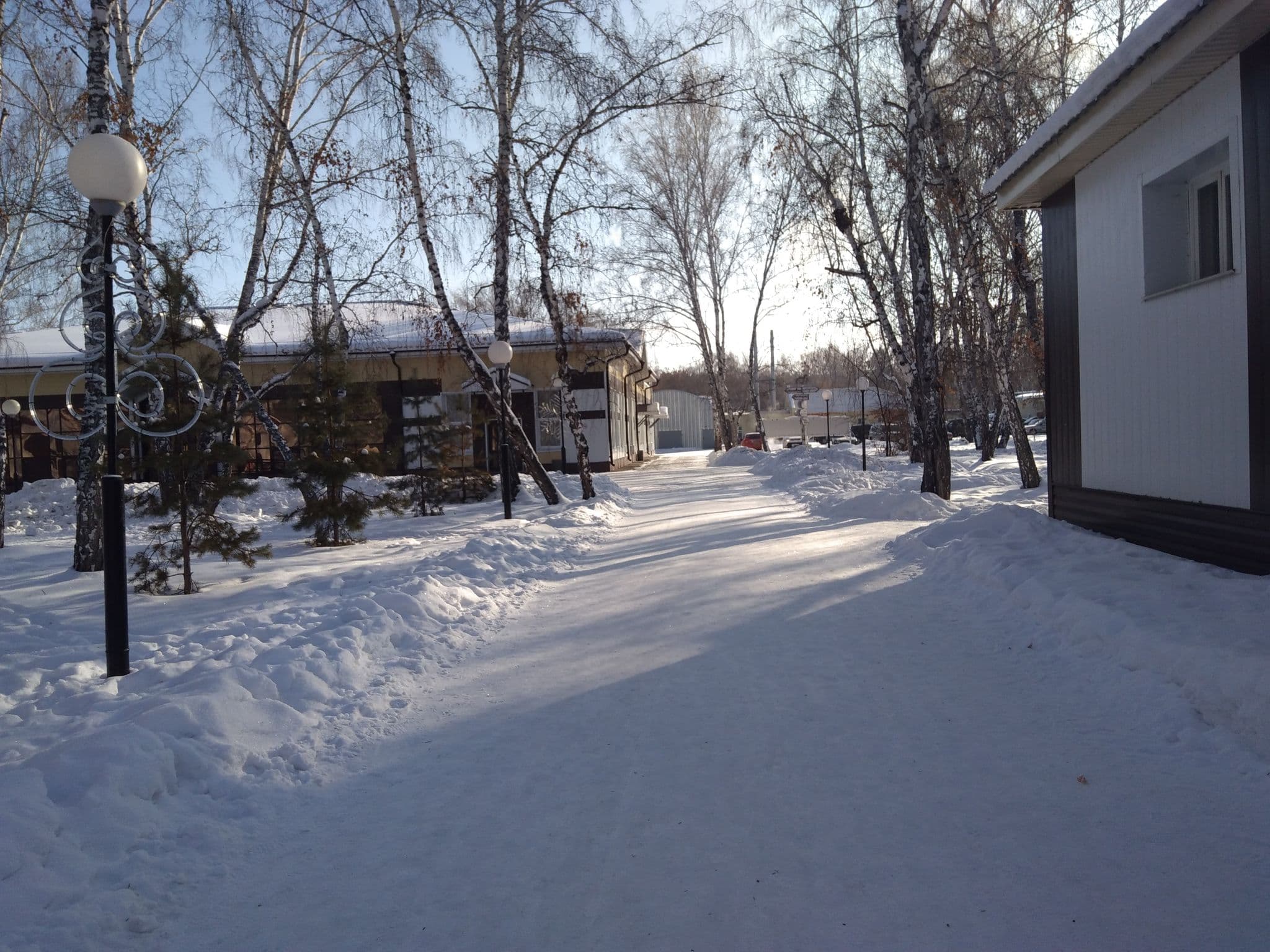 Street view near База отдыха им. Карбышева, Krasnoyarka — © skorov (CC BY-SA · Mapillary)