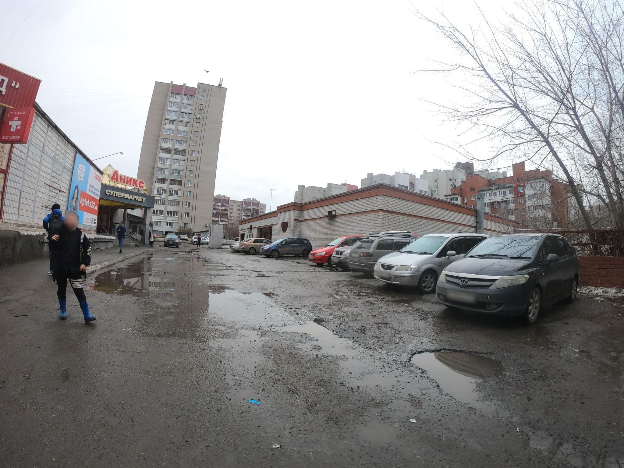 Street view near Apatr Hotel 4 ROOMS, Barnaul — © talpidae (CC BY-SA · Mapillary)