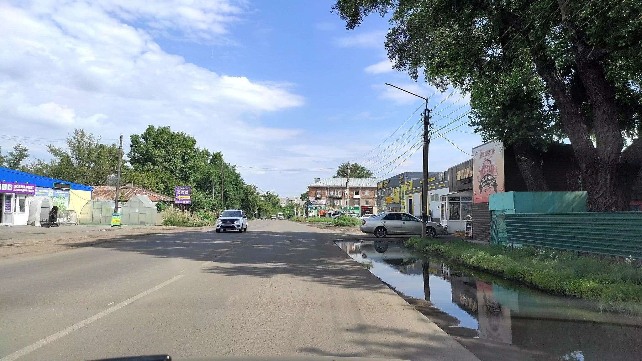 Street view near Санаторий "Дубки", Rubtsovsk — © AKarty (CC BY-SA · Mapillary)